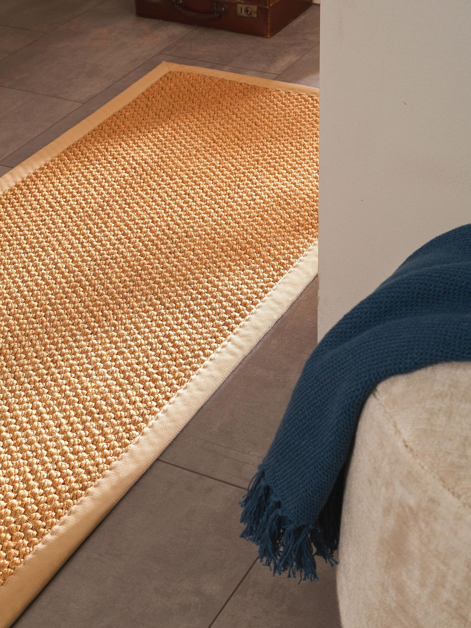 Teppich aus 100% Sisal in Beige mit bis 5 mm hohem Flor von benuta Pure