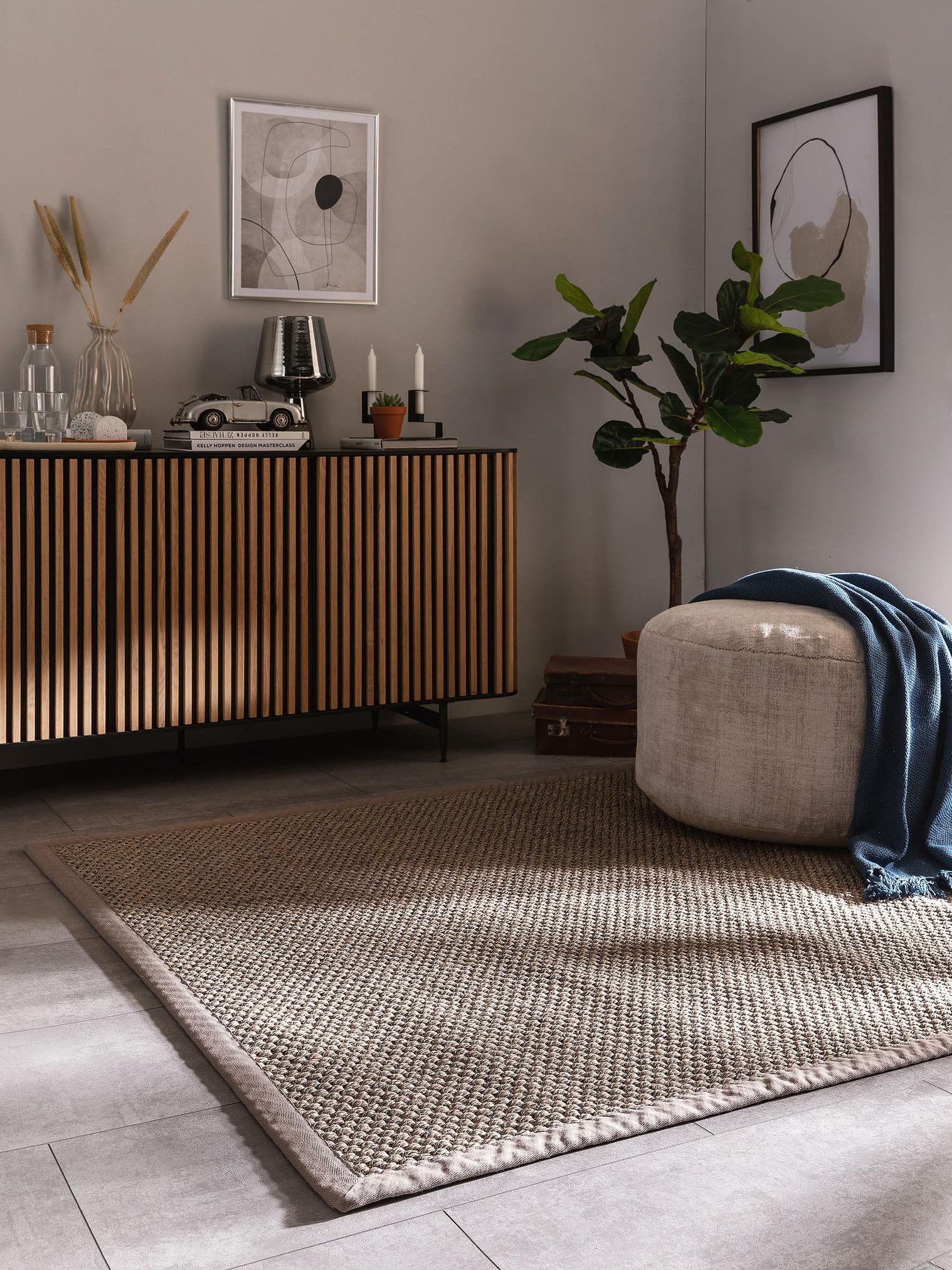 Alfombra de 100% Sisal en Gris con un pelo de {{Placeholder_Pile Height}} de altura de benuta Pure