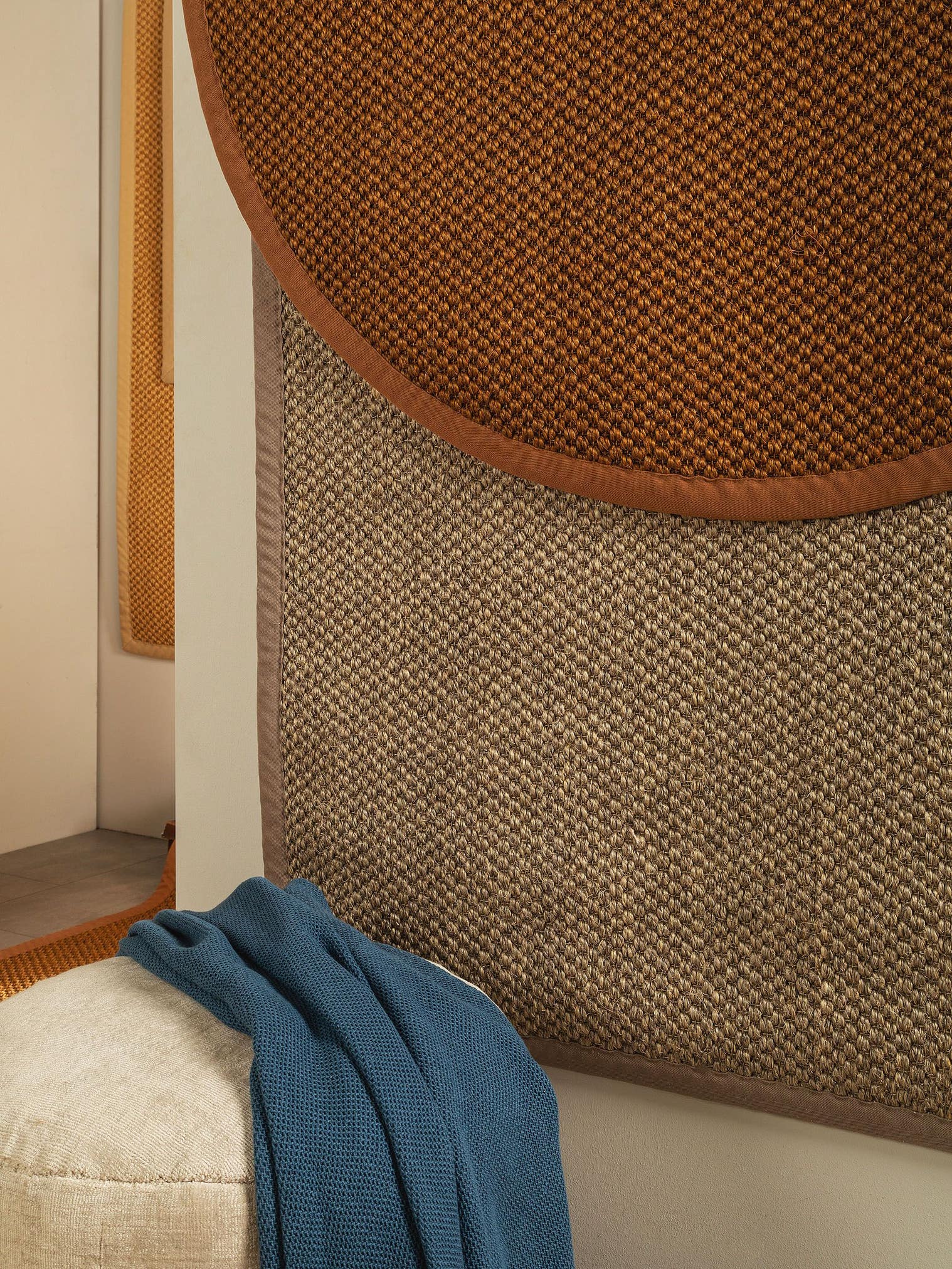 Tappeto di 100% Sisal in Marrone con pelo alto 1- 5 mm da benuta Pure