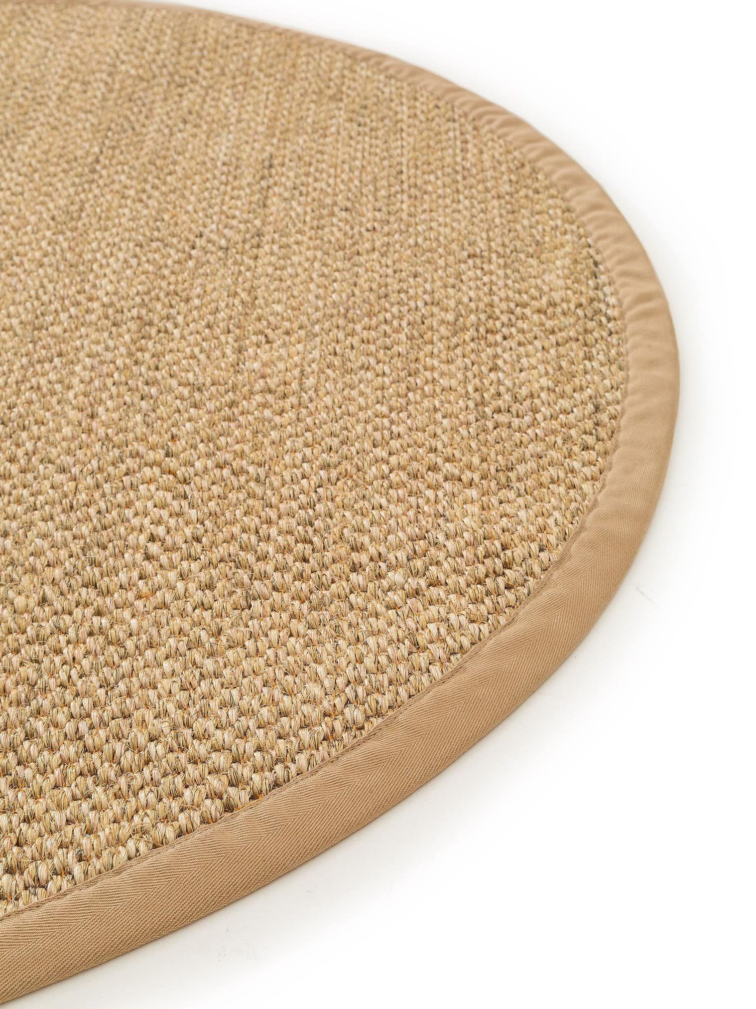 Alfombra de 100% Sisal en Beige con un pelo de {{Placeholder_Pile Height}} de altura de benuta Pure