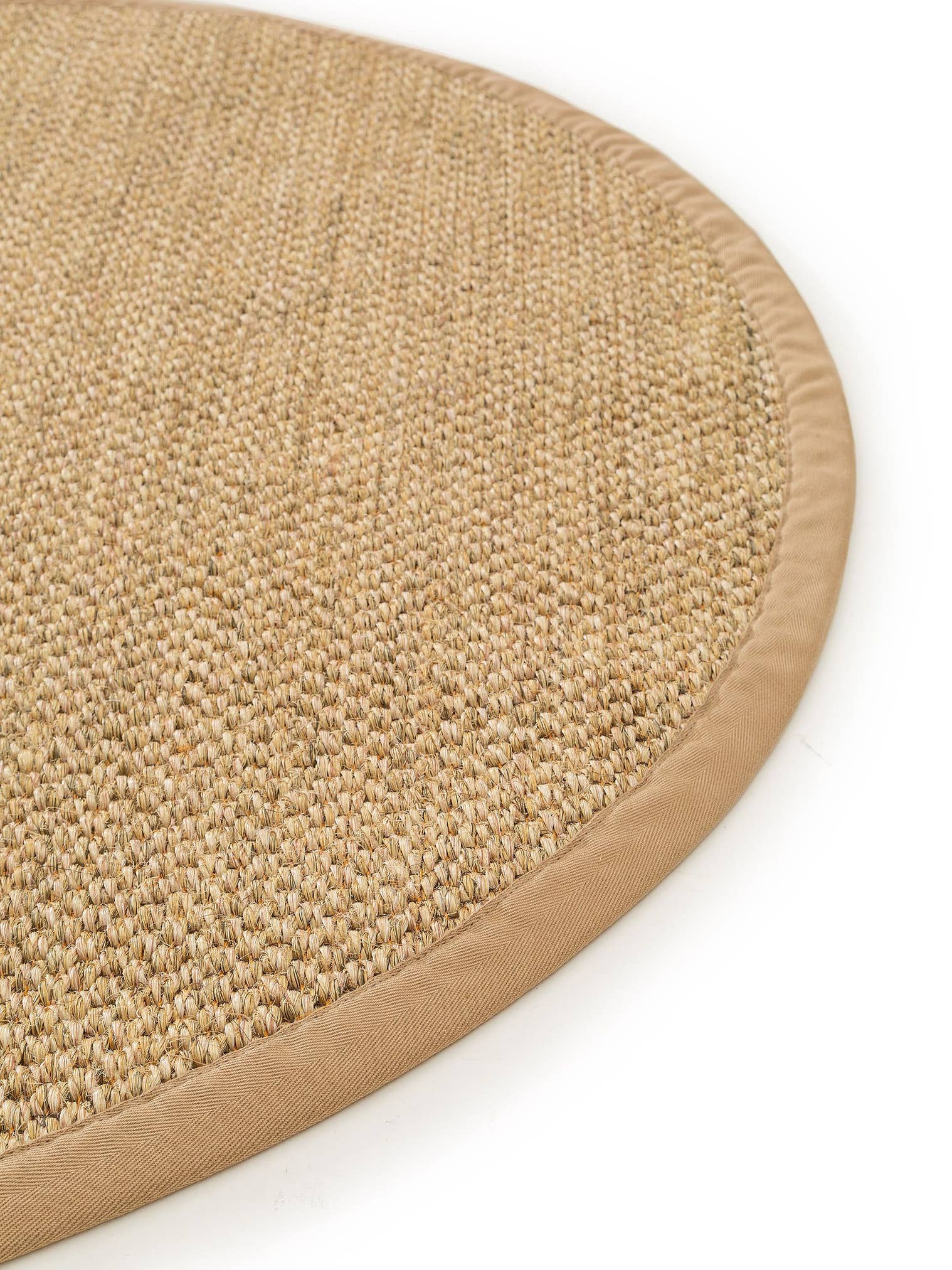 Rug made of 100% Sisal in Beige with a 1- 5 mm high pile by benuta Pure