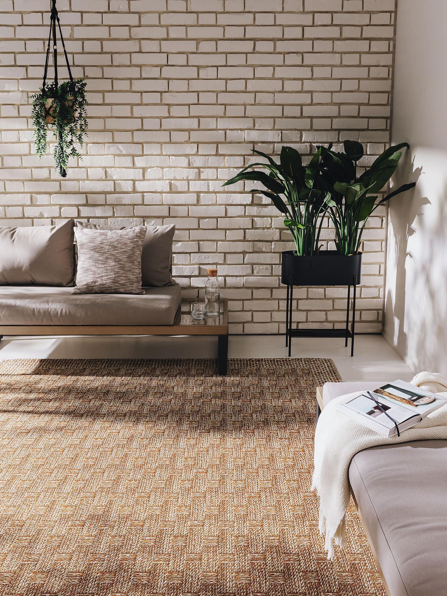 Tapis en 76% Polypropylène, 24% Polyester en Beige avec une pile de 1- 5 mm de hauteur de benuta Nest