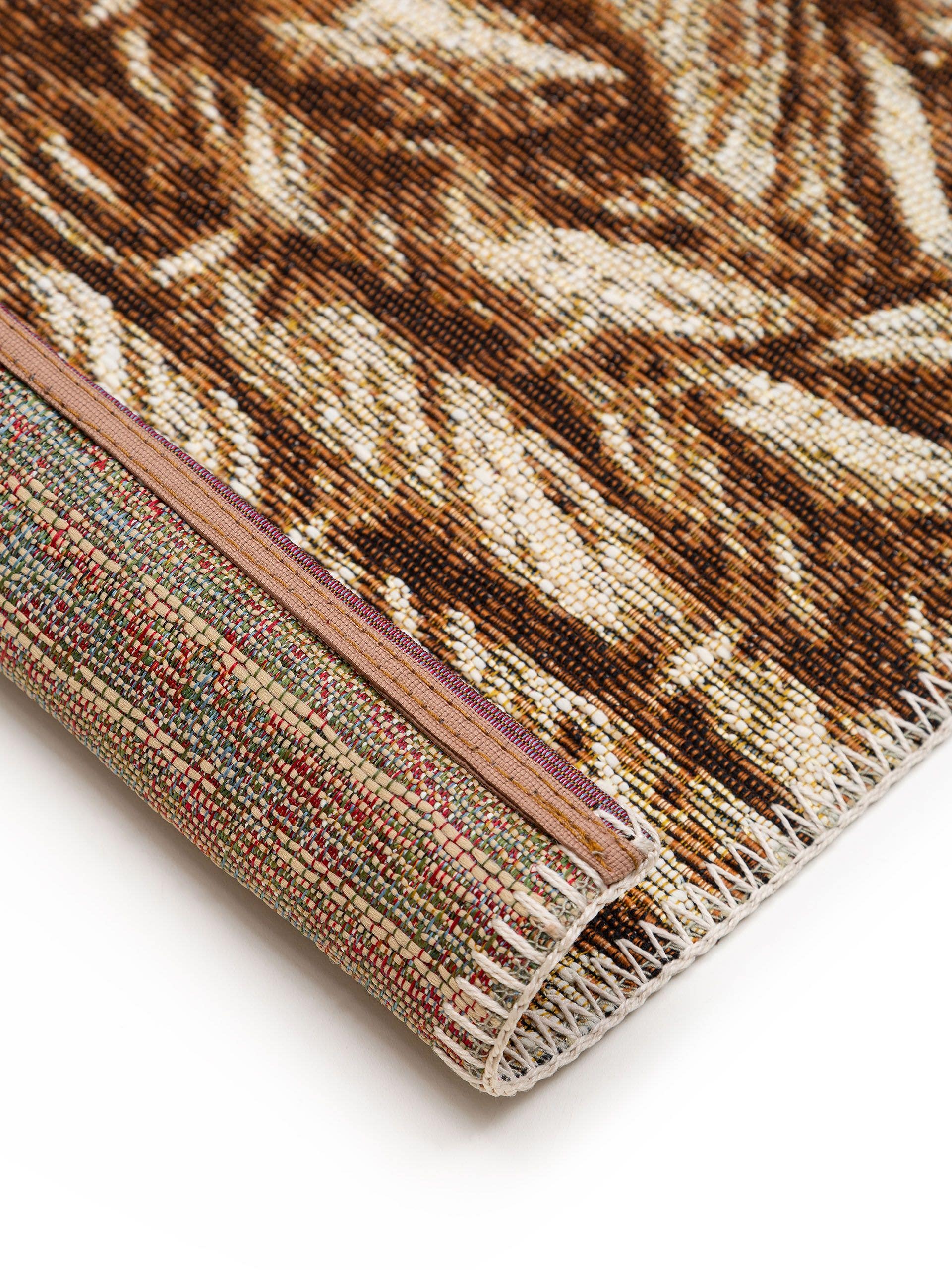 Rug made of 76% Polypropylene, 24% Polyester in Beige with a 1- 5 mm high pile by benuta Nest