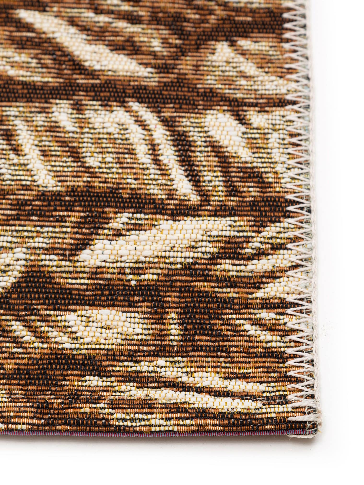 Teppich aus 76% Polypropylen, 24% Polyester in Beige mit bis 5 mm hohem Flor von benuta Nest