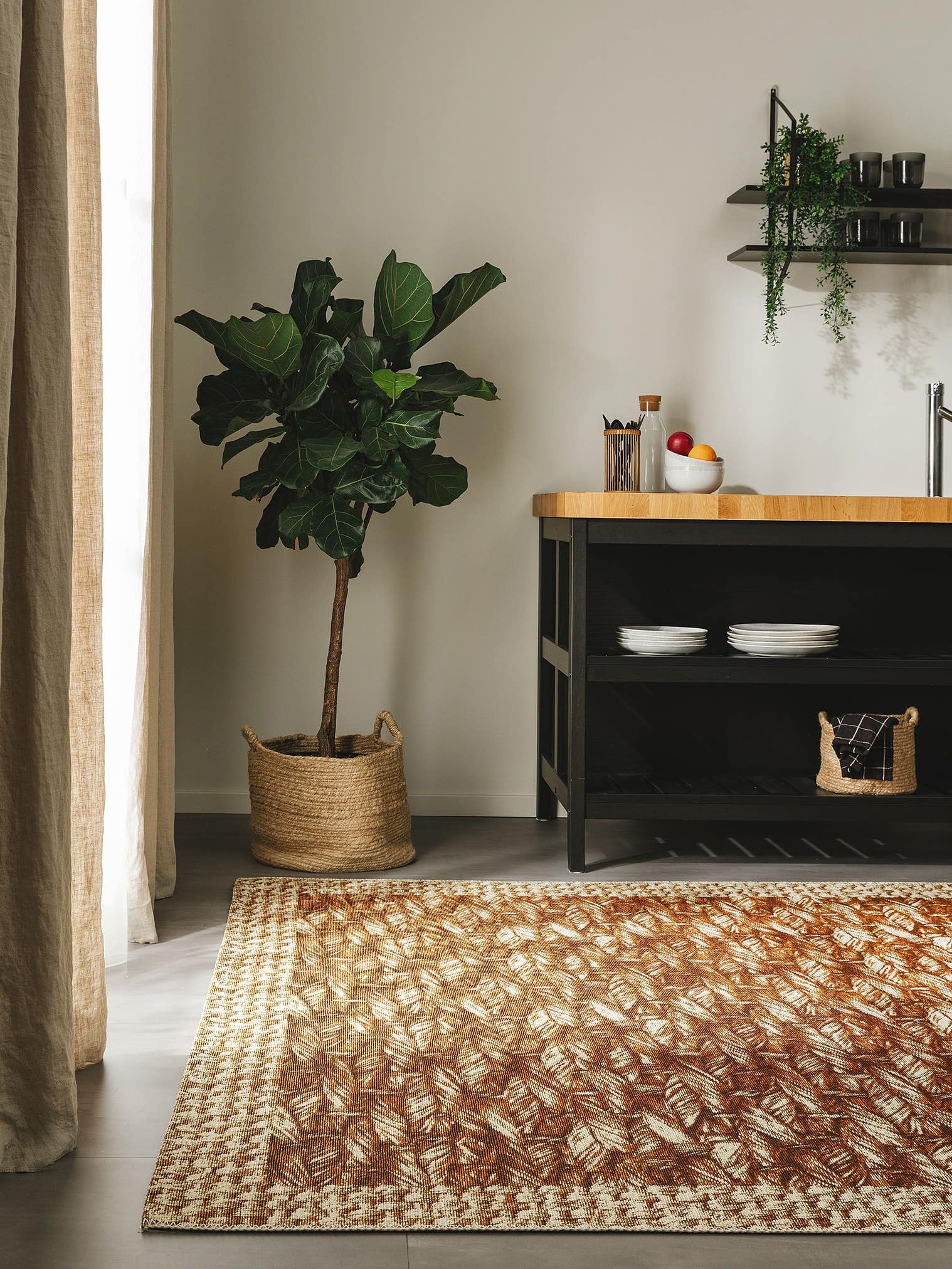 Teppich aus 76% Polypropylen, 24% Polyester in Beige mit bis 5 mm hohem Flor von benuta Nest