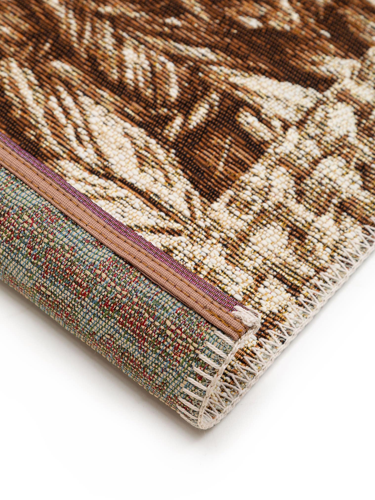 Teppich aus 76% Polypropylen, 24% Polyester in Beige mit bis 5 mm hohem Flor von benuta Nest