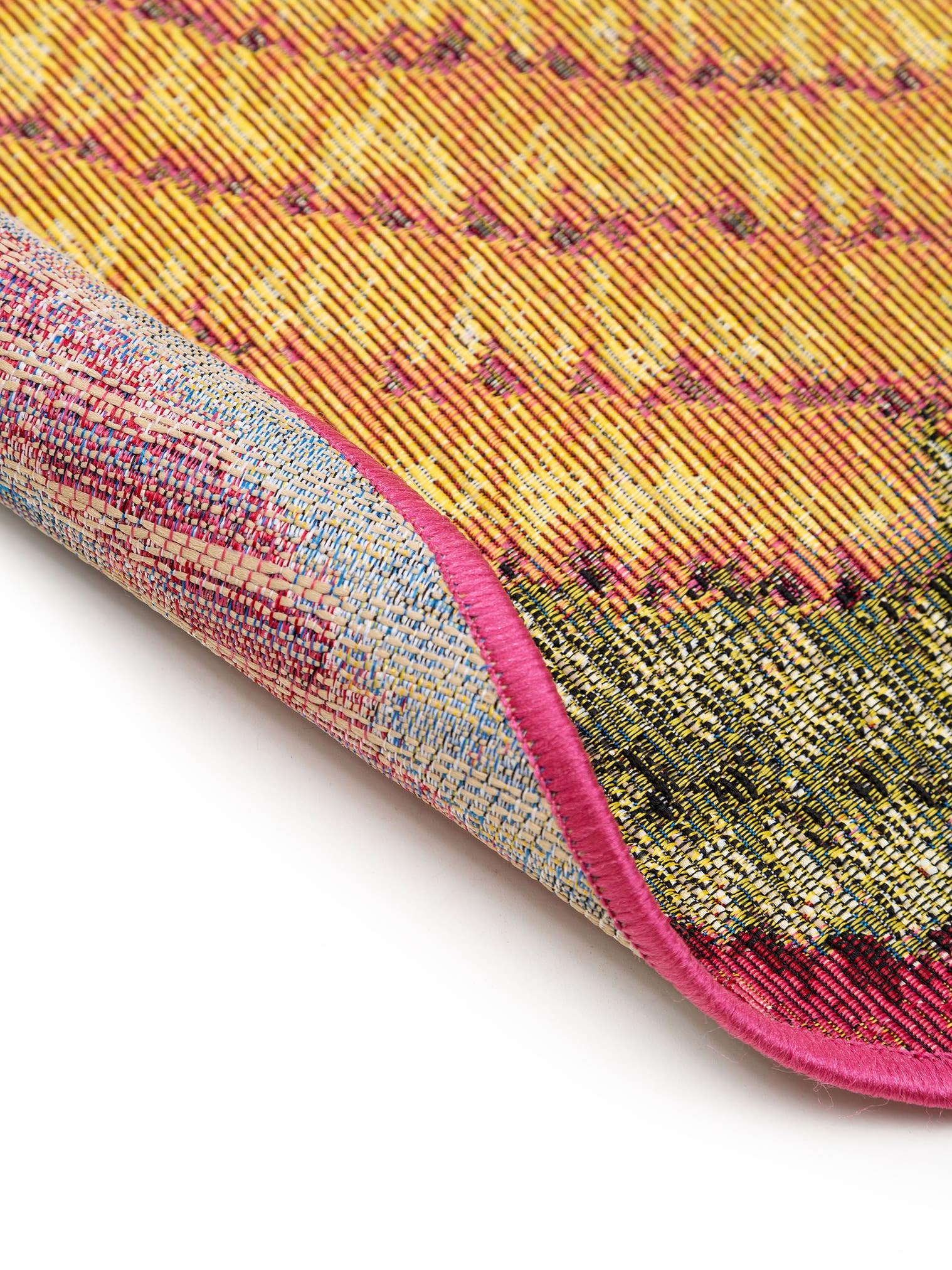 Rug made of 76% Polypropylene, 24% Polyester in Multicoloured with a 1- 5 mm high pile by benuta Nest