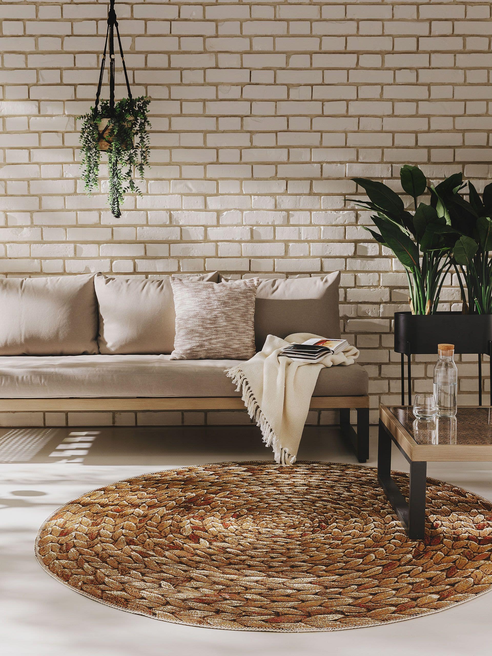 Rug made of 76% Polypropylene, 24% Polyester in Beige with a 1- 5 mm high pile by benuta Nest