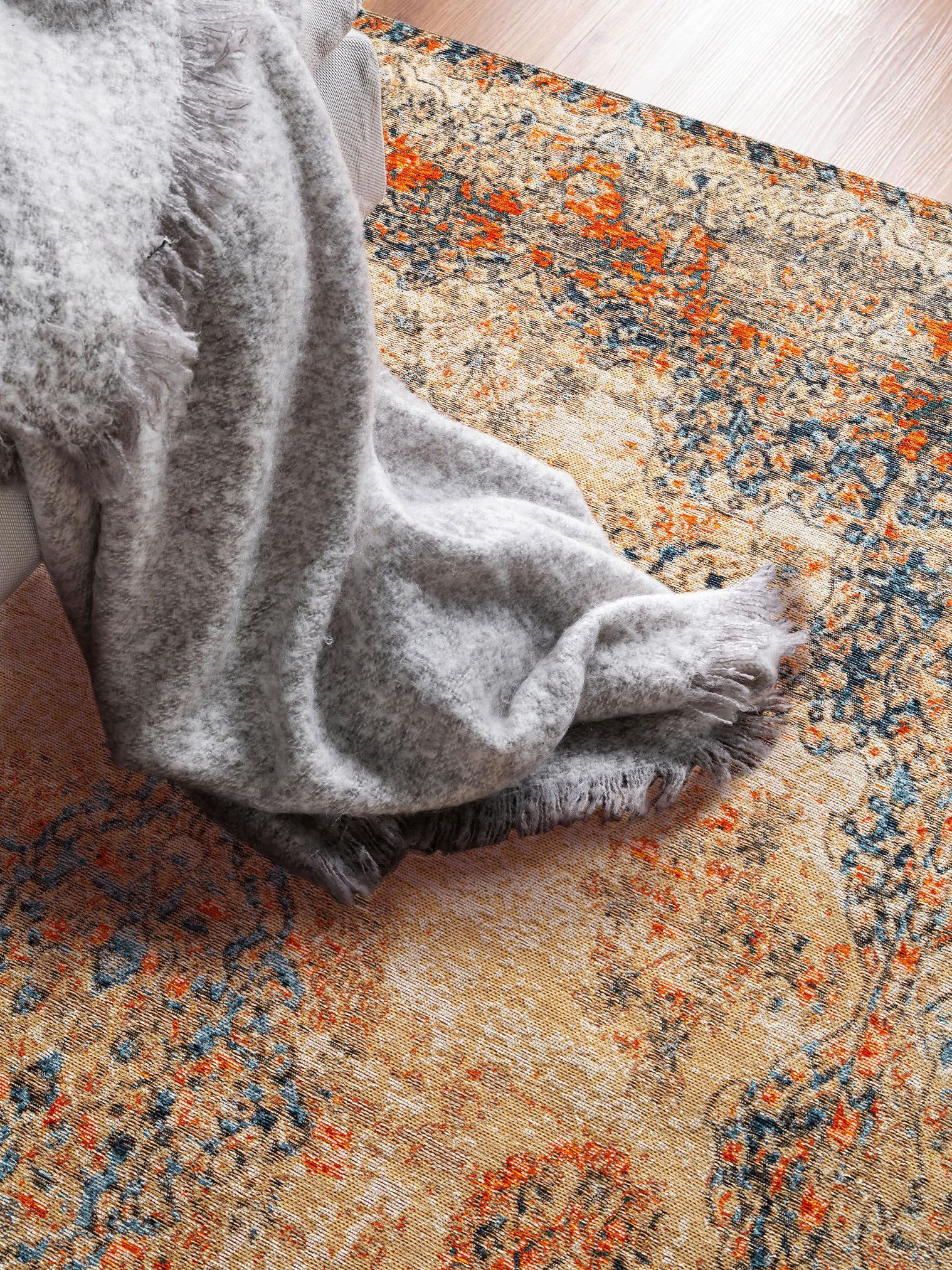 Teppich aus 79% Polyester, 20% Baumwolle, 1% Latex in Multicolor mit bis 5 mm hohem Flor von benuta Pop