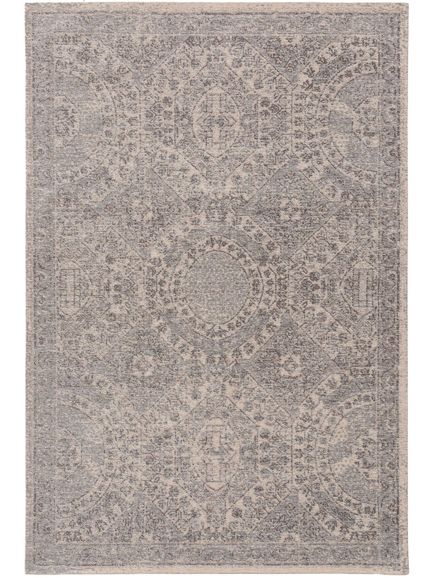 Teppich aus 74 % Polyester, 25% Baumwolle, 1% Latex in Grau mit bis 5 mm hohem Flor von benuta Pop