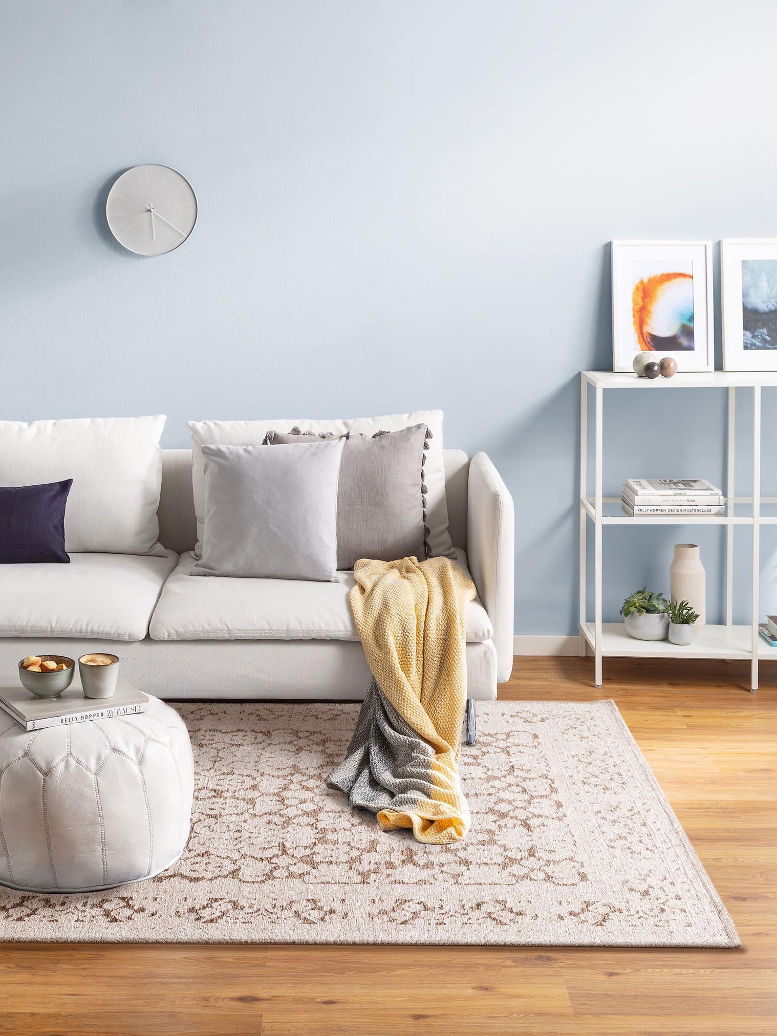 Rug made of 74% Polyester, 25% Cotton, 1% Latex in Grey with a 1- 5 mm high pile by benuta Pop