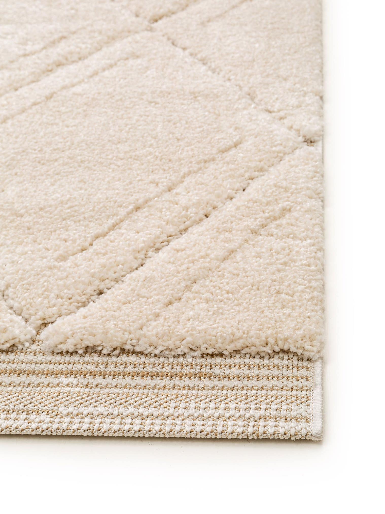 Tæppe af 100% Polypropylen i Beige med 21 - 30 mm høj luv fra benuta Nest