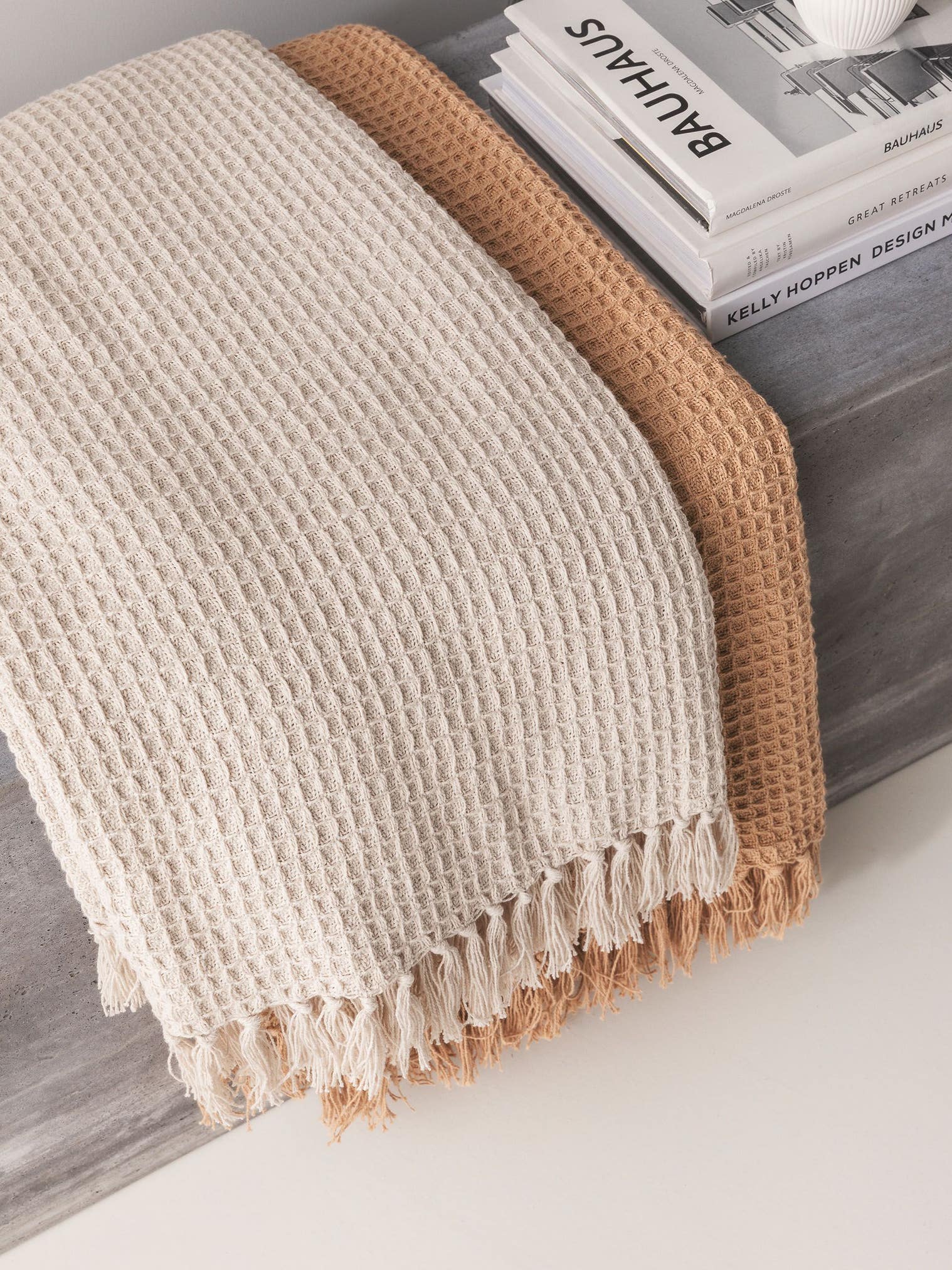 Katoenen plaid Amalia Ivory in Relief-ontwerp van 100% Katoen door benuta Pure