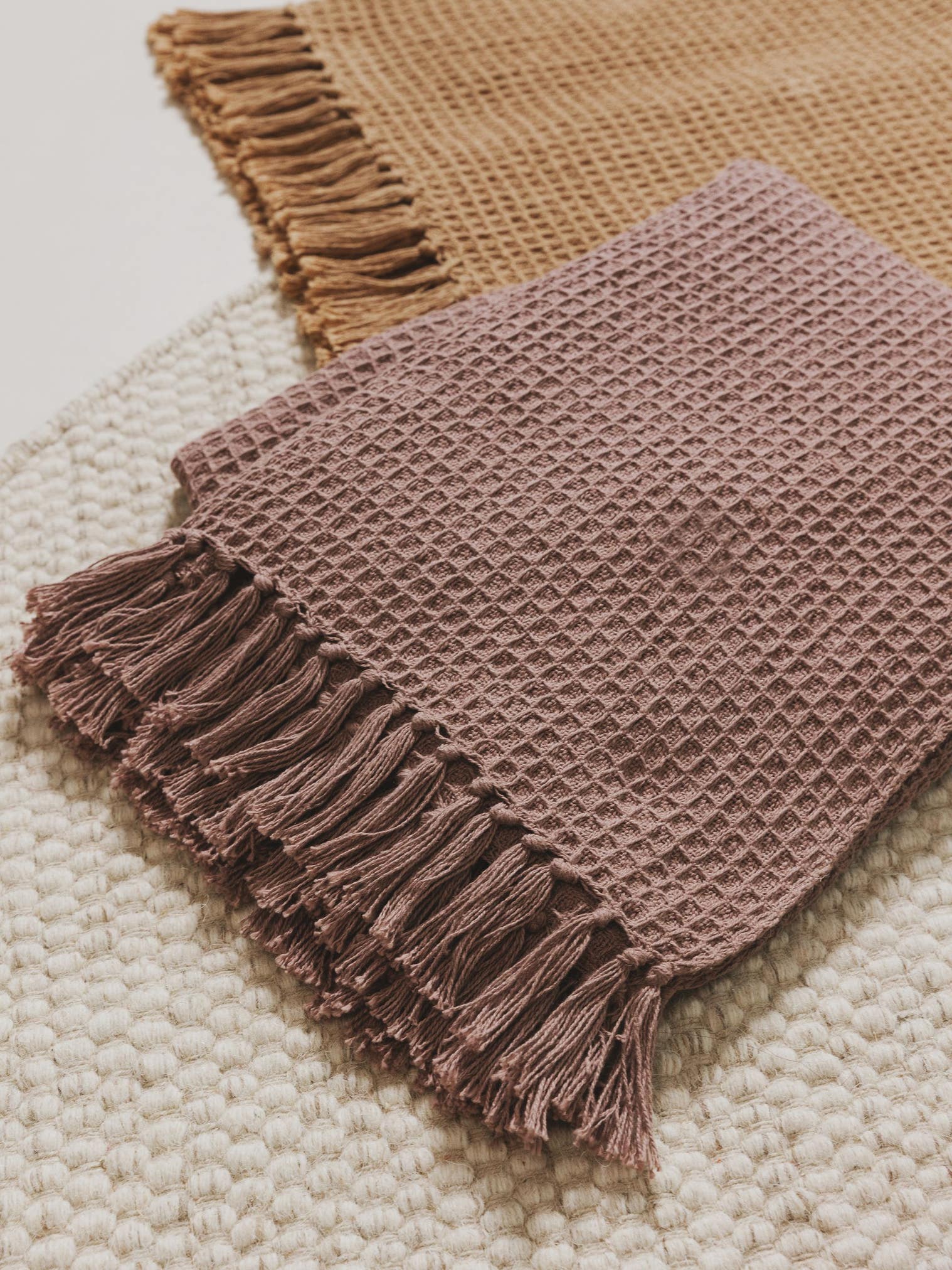 Plaid en coton Amalia Rose en motif Relief en 100% Coton de benuta Pure