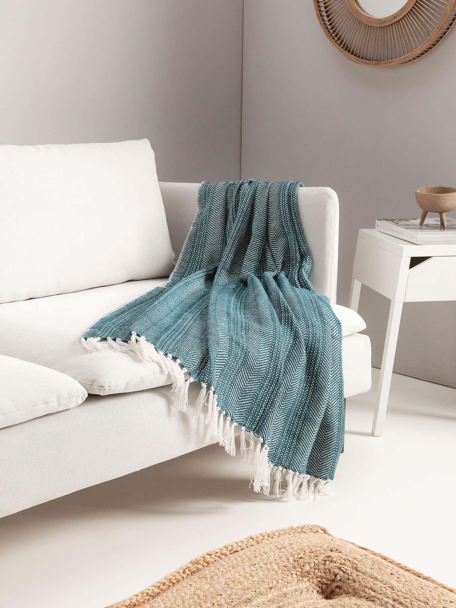 Baumwolldecke Alisea Blau im Design Ikat aus 100% Baumwolle von benuta Nest