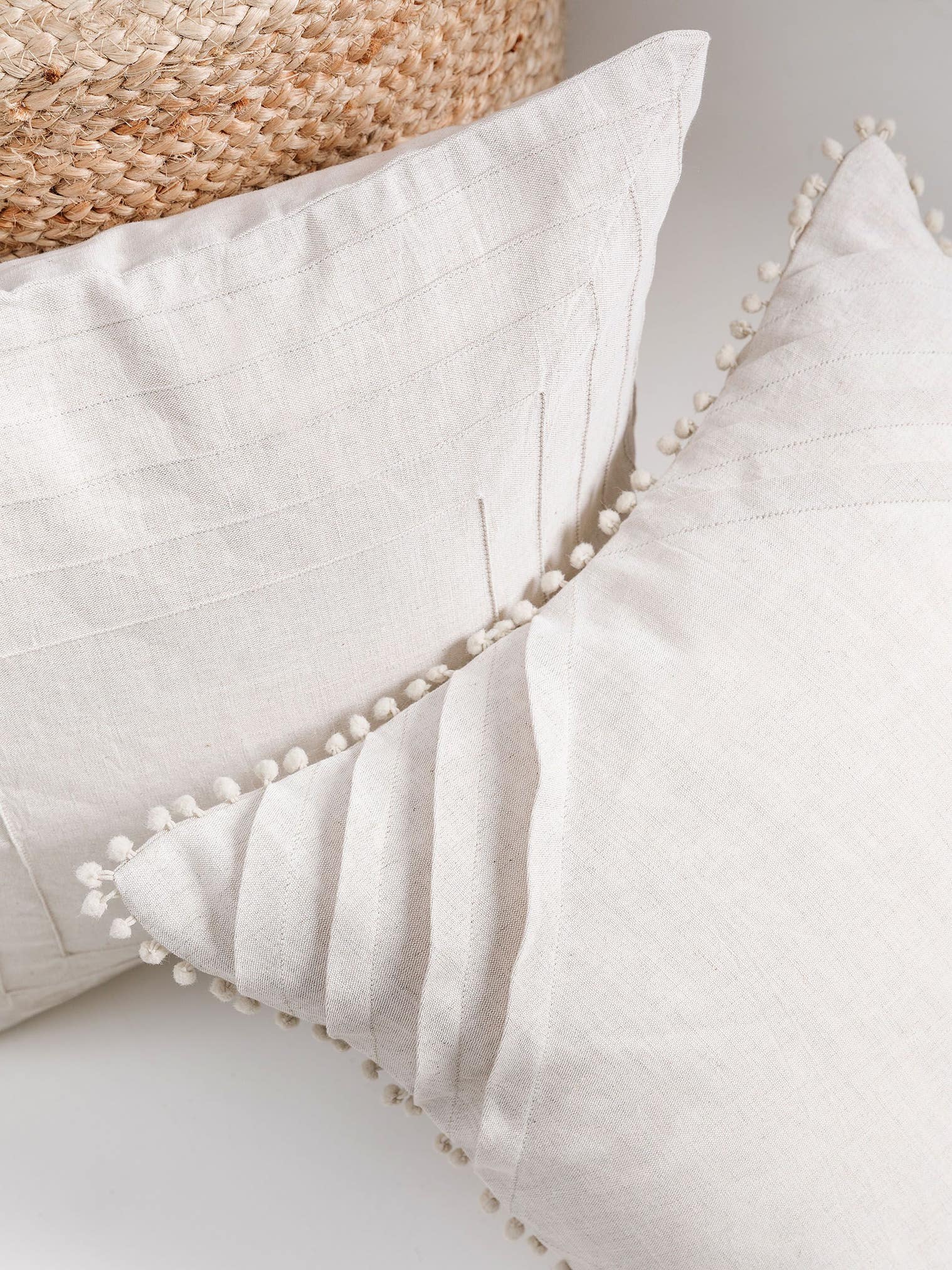 Kissenbezug Linnea Natur im Design Geometrisch aus 55% Baumwolle, 45% Leinen von benuta Pure