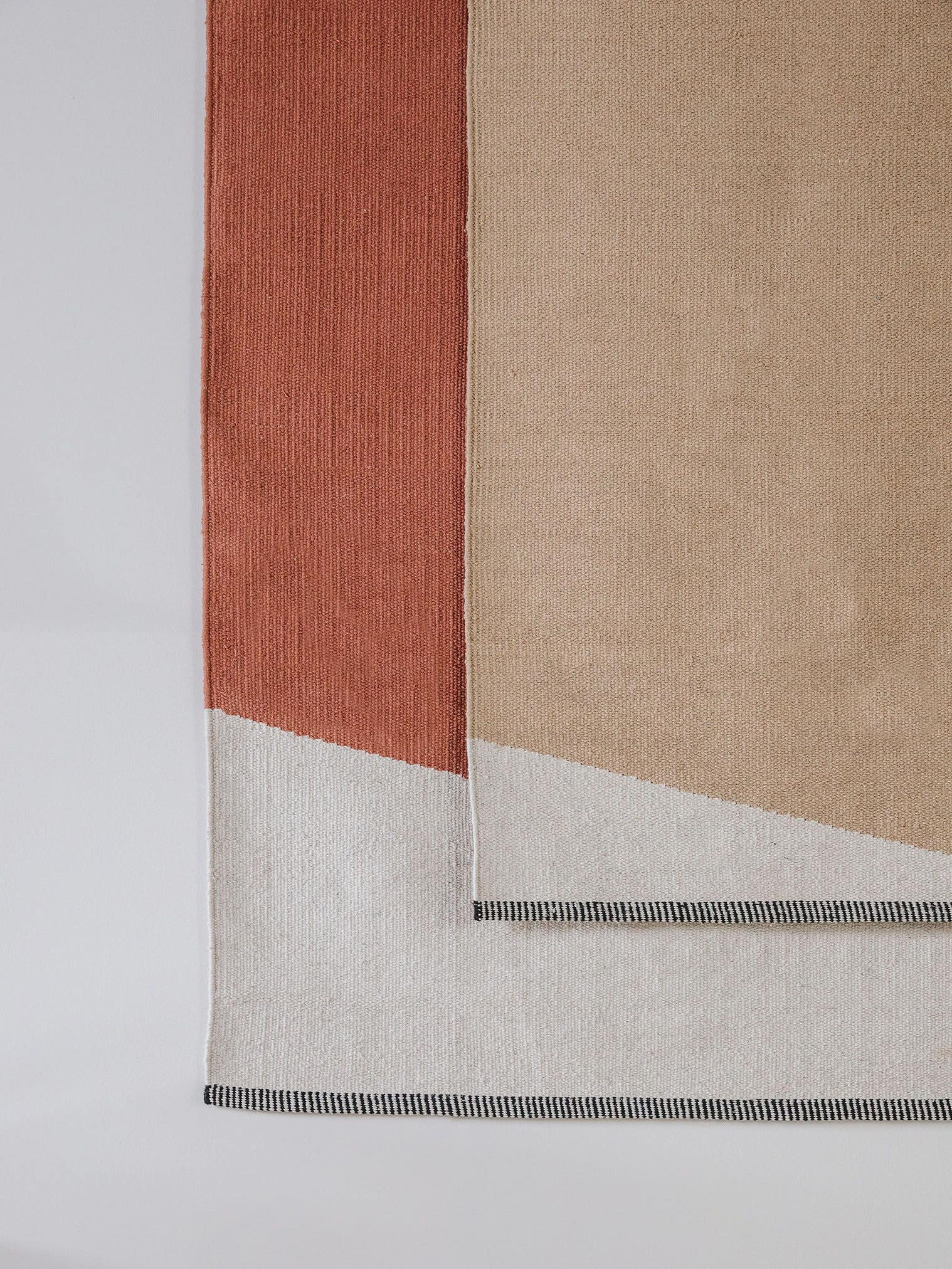 Teppich aus 100% Baumwolle in Braun mit bis 5 mm hohem Flor von benuta Pop