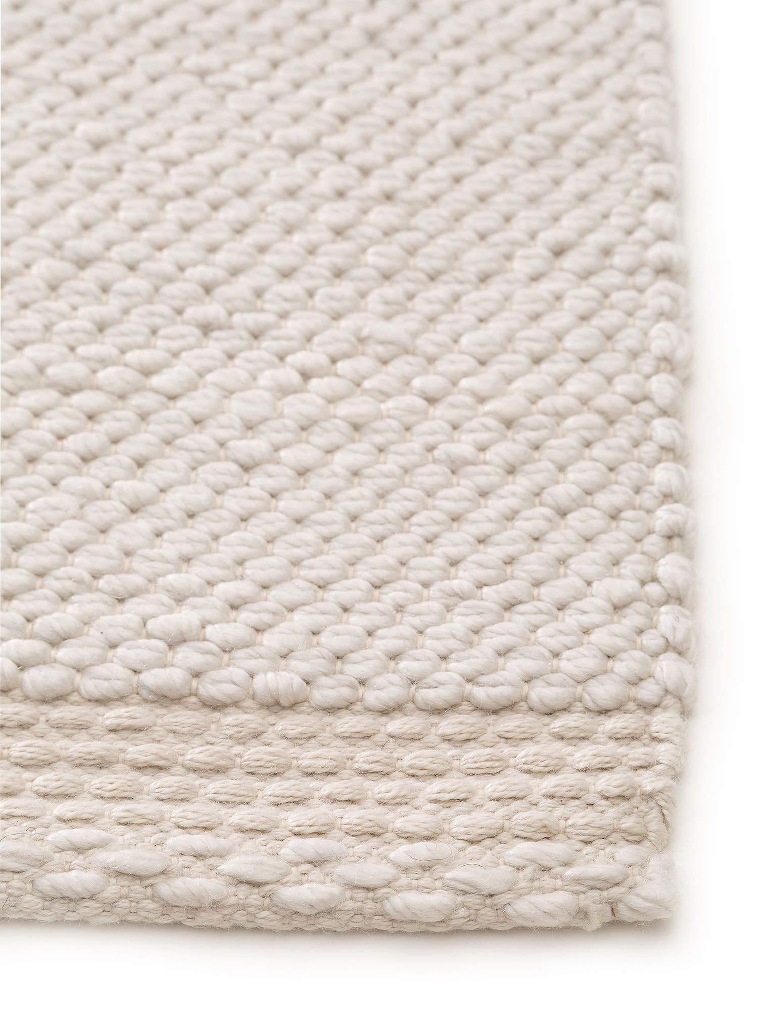 Rug made of 100% Polyester (recycled PET) in Beige with a 1- 5 mm high pile by benuta Pure