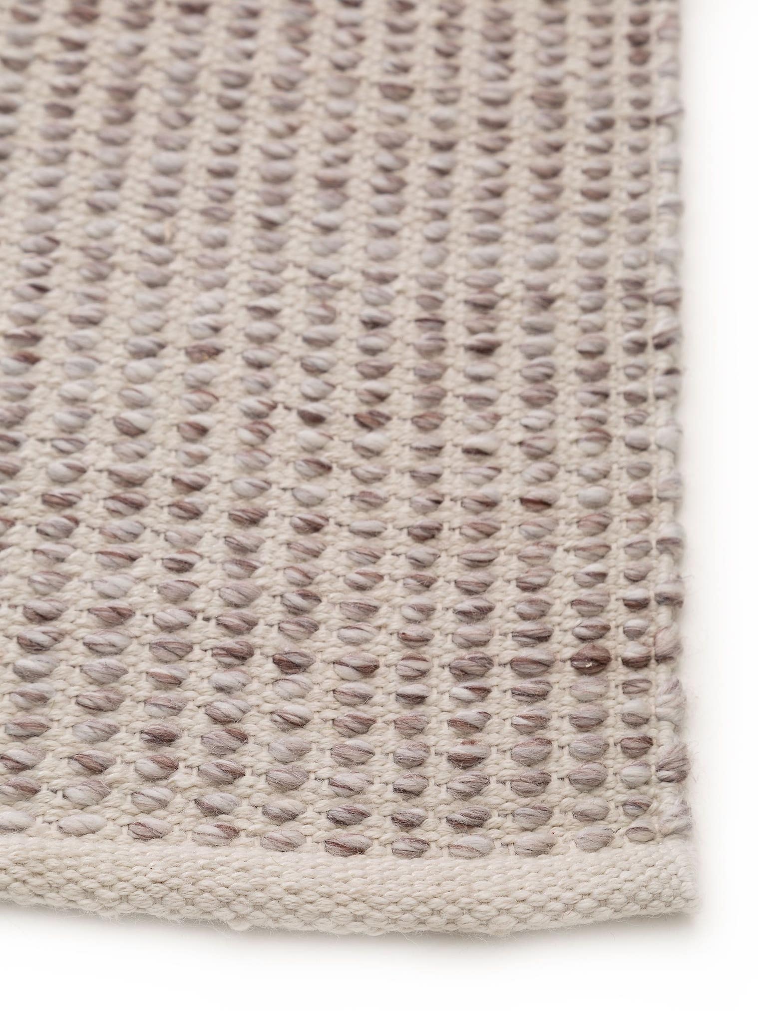 Rug made of 100% Polyester (recycled PET) in Beige with a 1- 5 mm high pile by benuta Pure