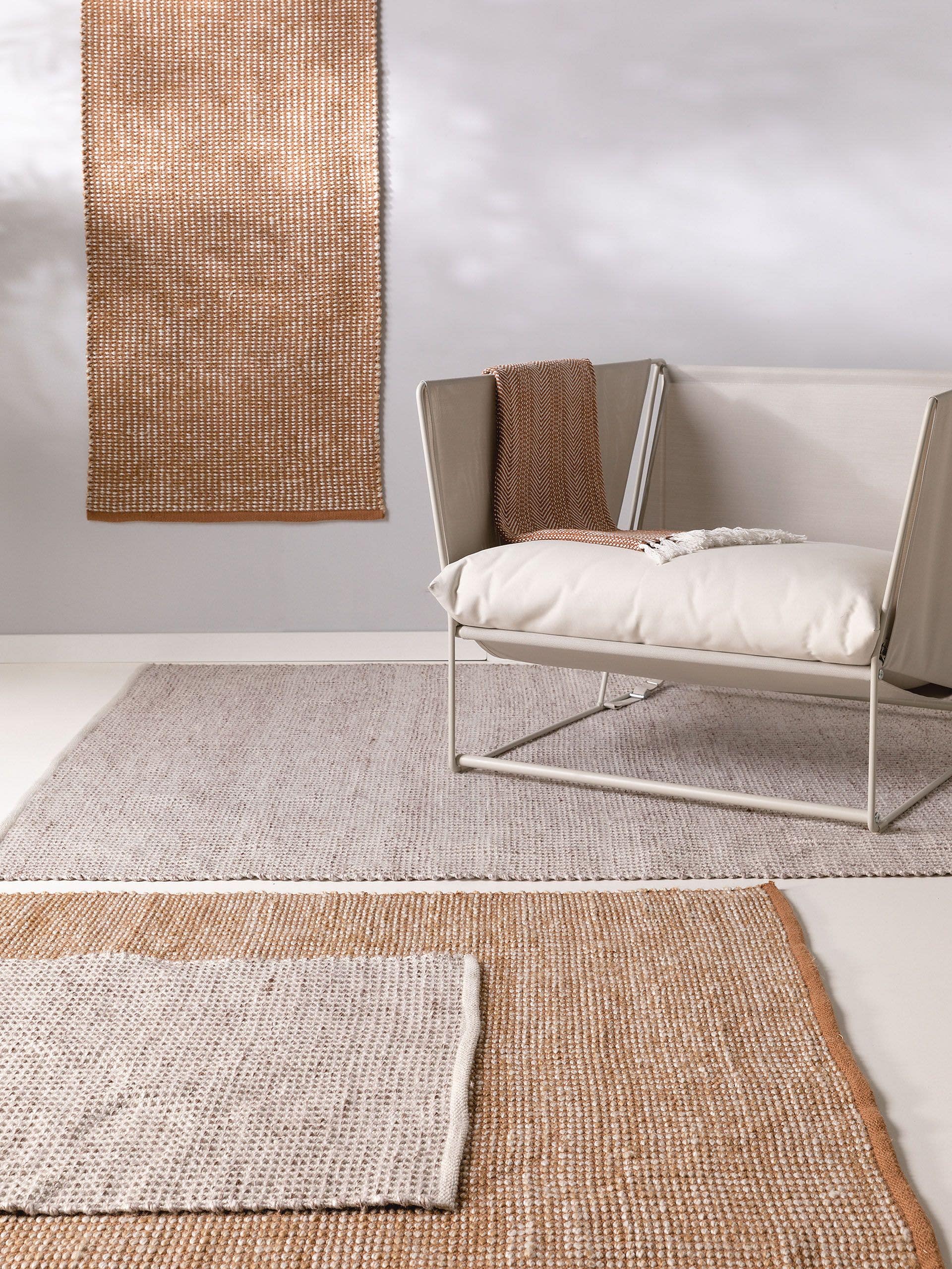 Alfombra de 100% Polyester (PET reciclado) en Beige con un pelo de {{Placeholder_Pile Height}} de altura de benuta Pure