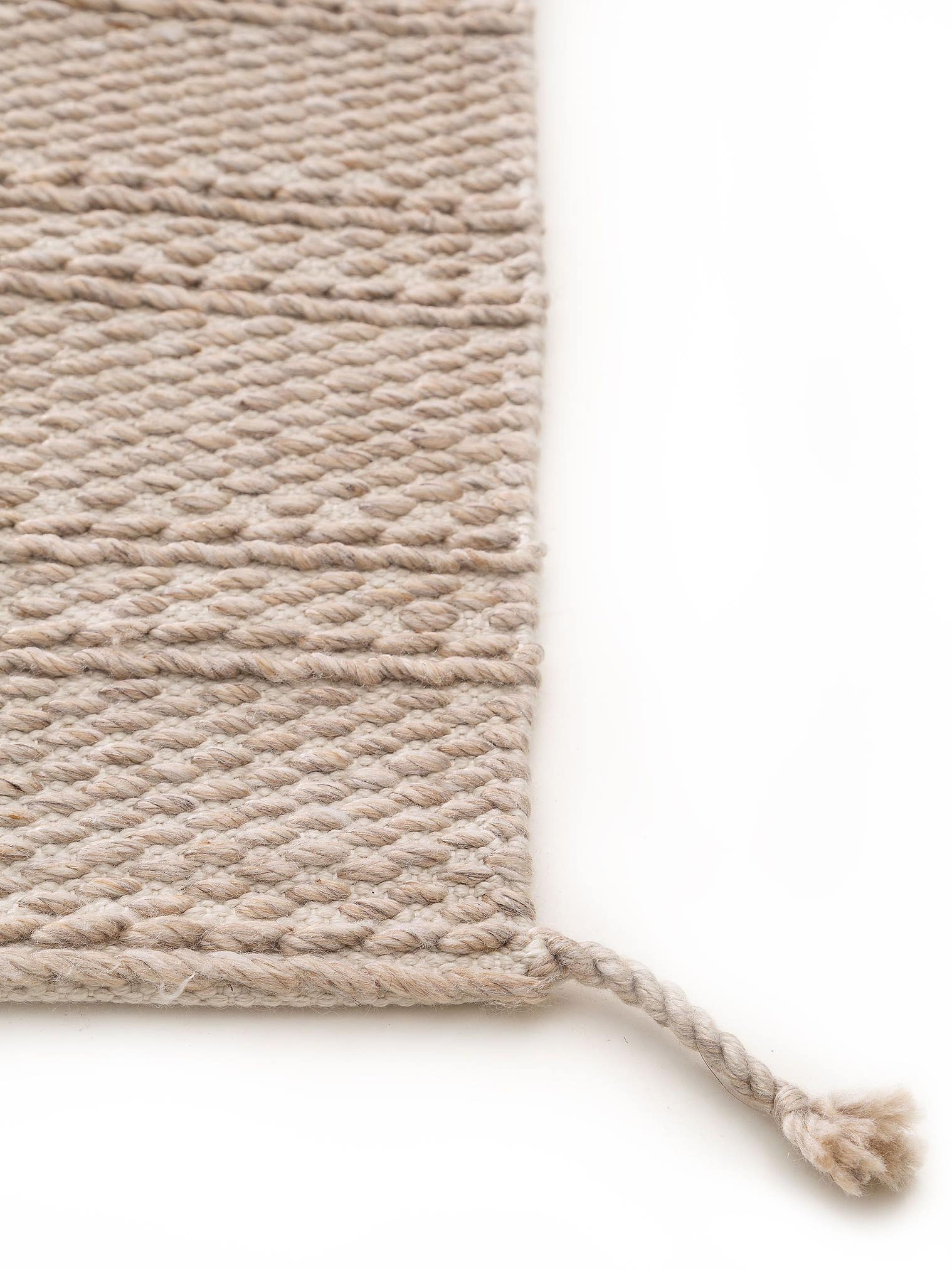 Teppich aus 100% Polyester (recyceltes PET) in Beige mit bis 5 mm hohem Flor von benuta Pure