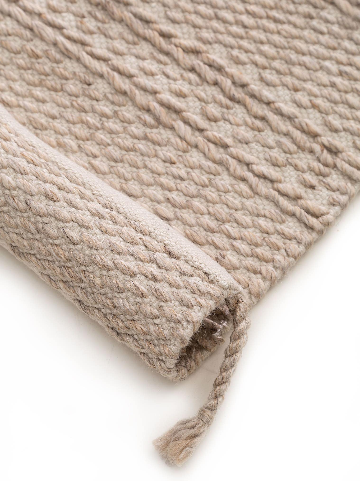 Teppich aus 100% Polyester (recyceltes PET) in Beige mit bis 5 mm hohem Flor von benuta Pure