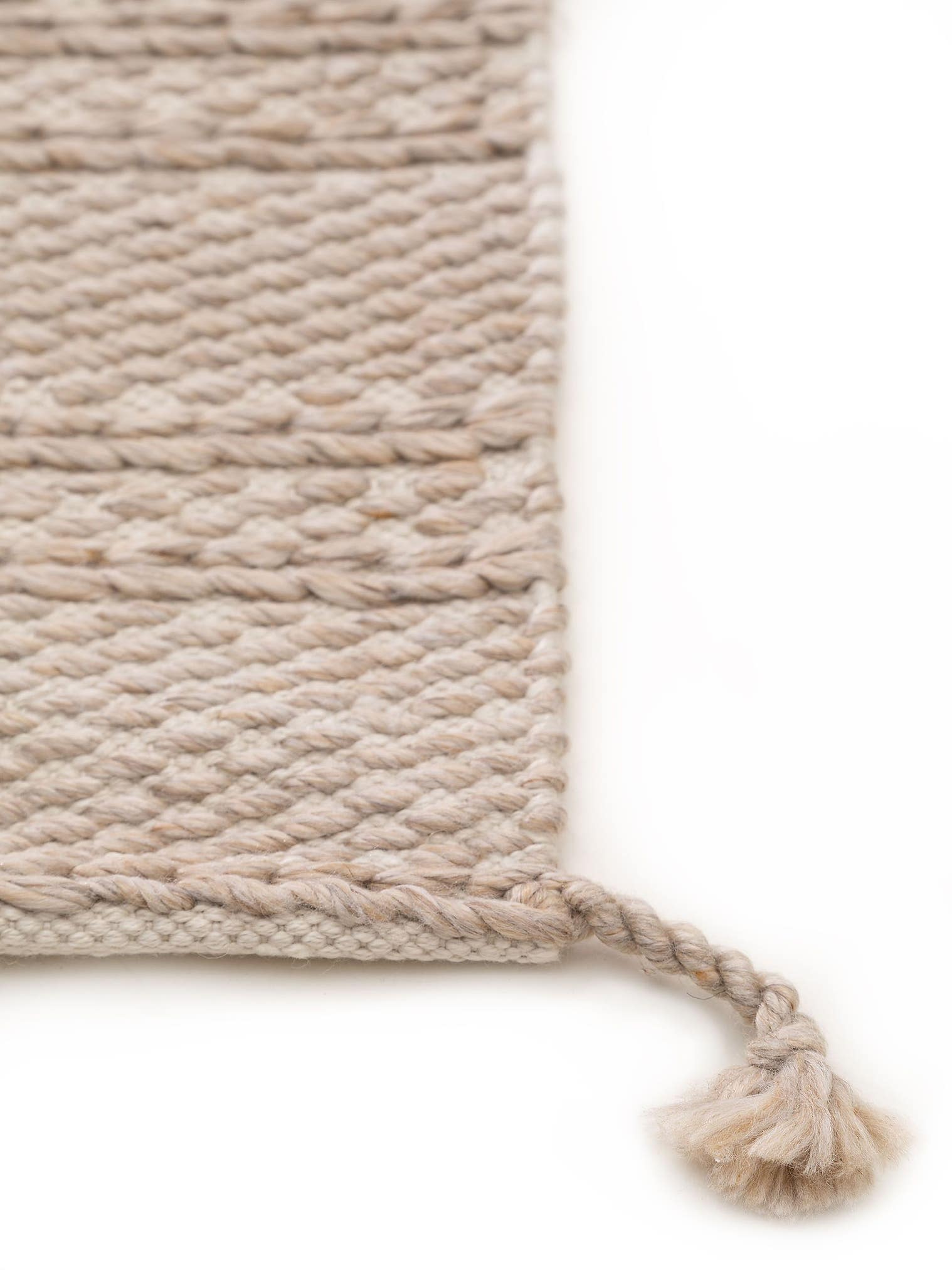 Teppich aus 100% Polyester (recyceltes PET) in Beige mit bis 5 mm hohem Flor von benuta Pure