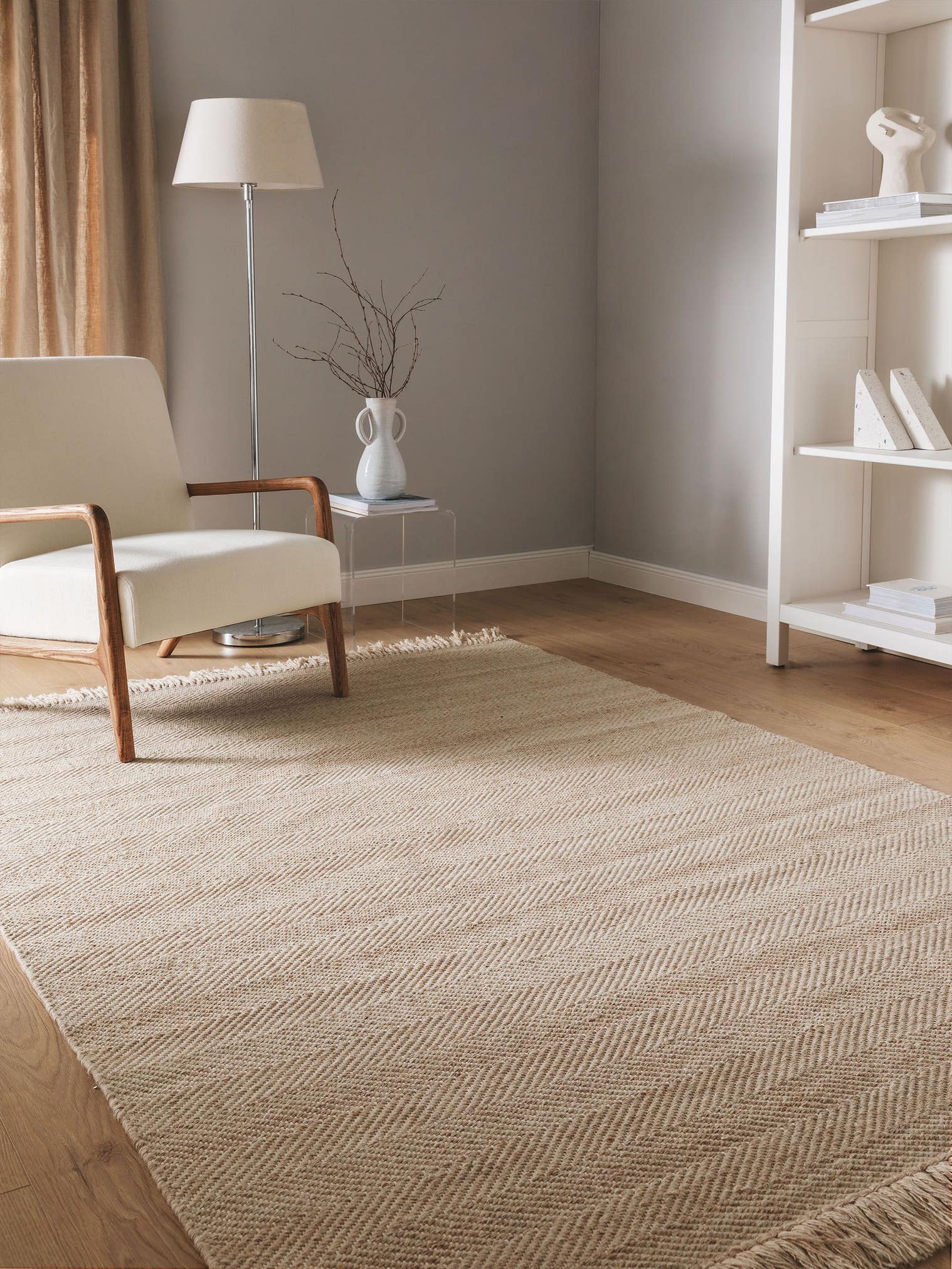 Teppich aus 60% Wolle, 20% Baumwolle, 20% Polyester in Beige mit bis 5 mm hohem Flor von benuta Pure