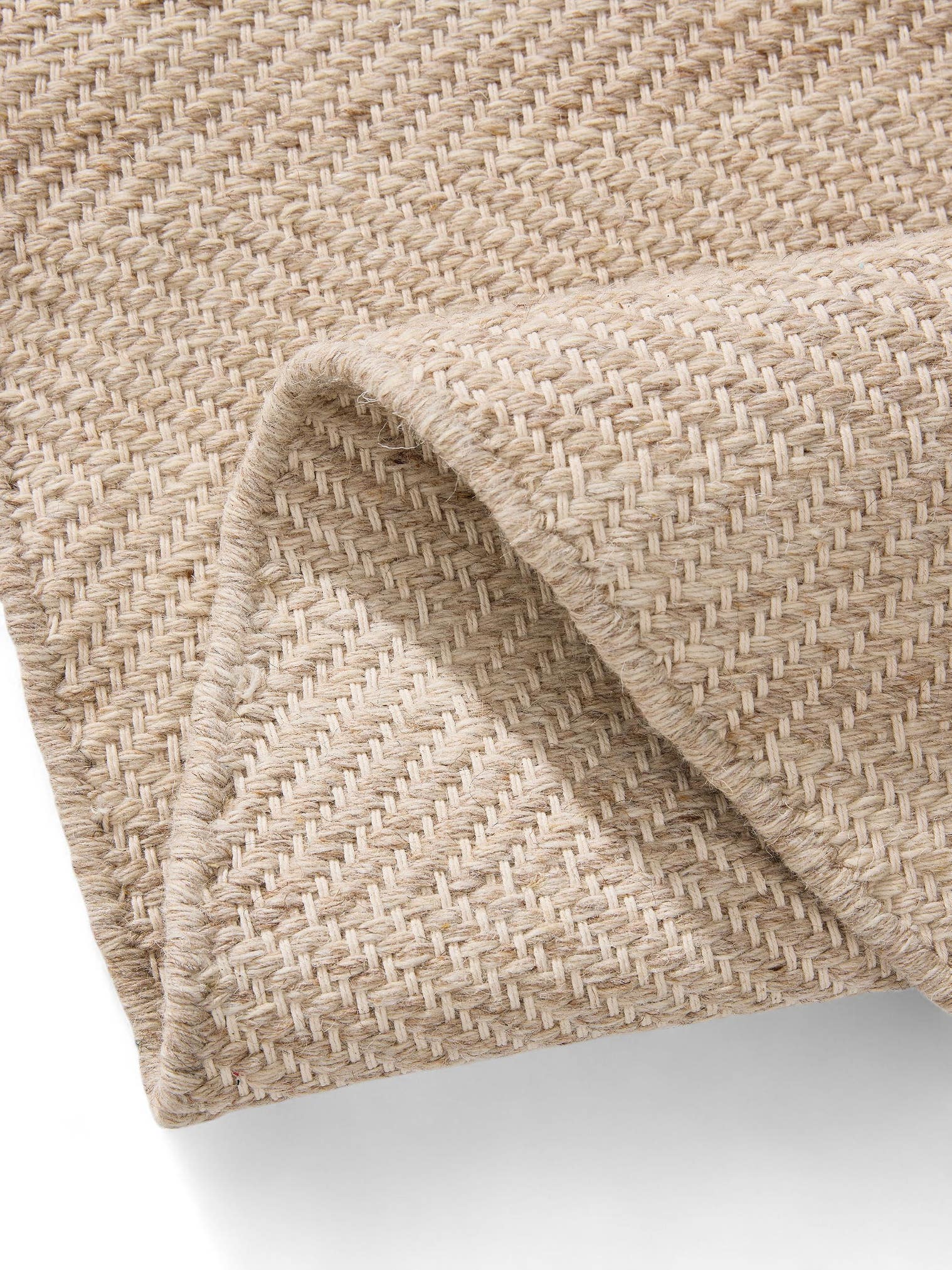 Teppich aus 60% Wolle, 20% Baumwolle, 20% Polyester in Beige mit bis 5 mm hohem Flor von benuta Pure