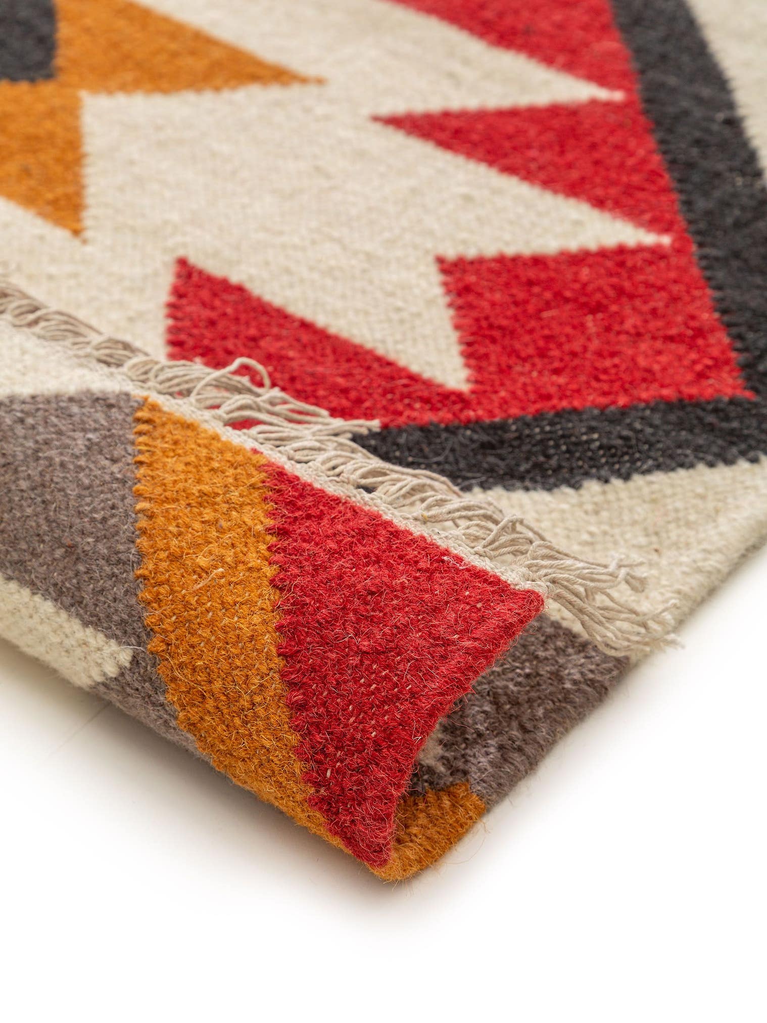 Tappeto di 80% lana, 20% cotone in Rosso con pelo alto 1- 5 mm da benuta Nest