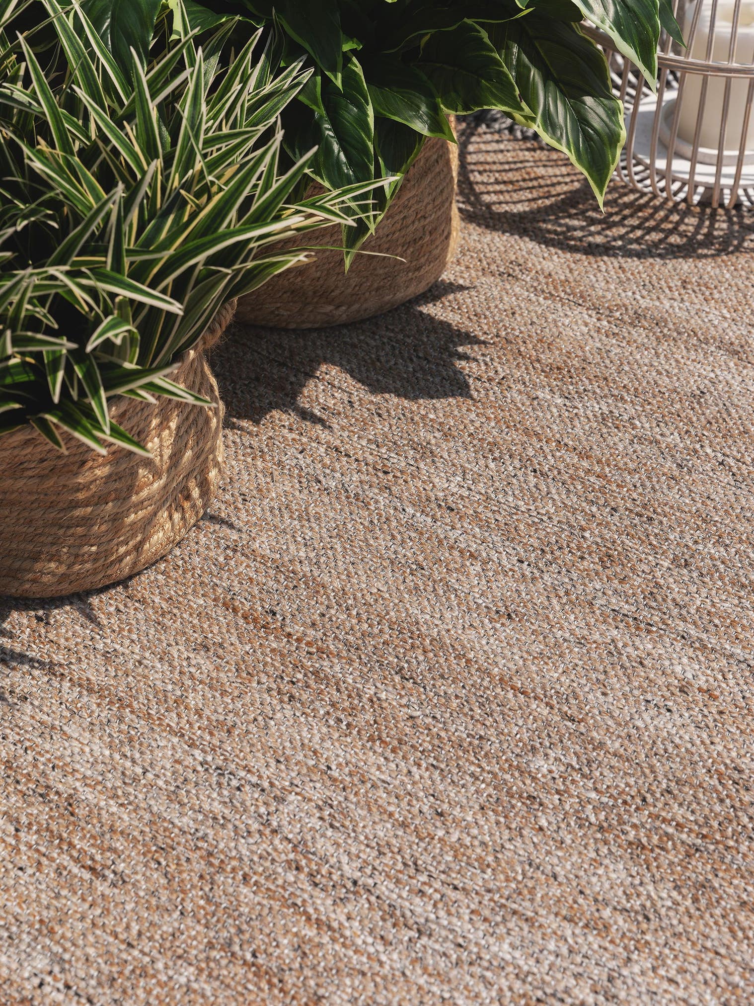 Tappeto di 100% poliestere (riciclaggio PET) in Beige con pelo alto 1- 5 mm da benuta Pure