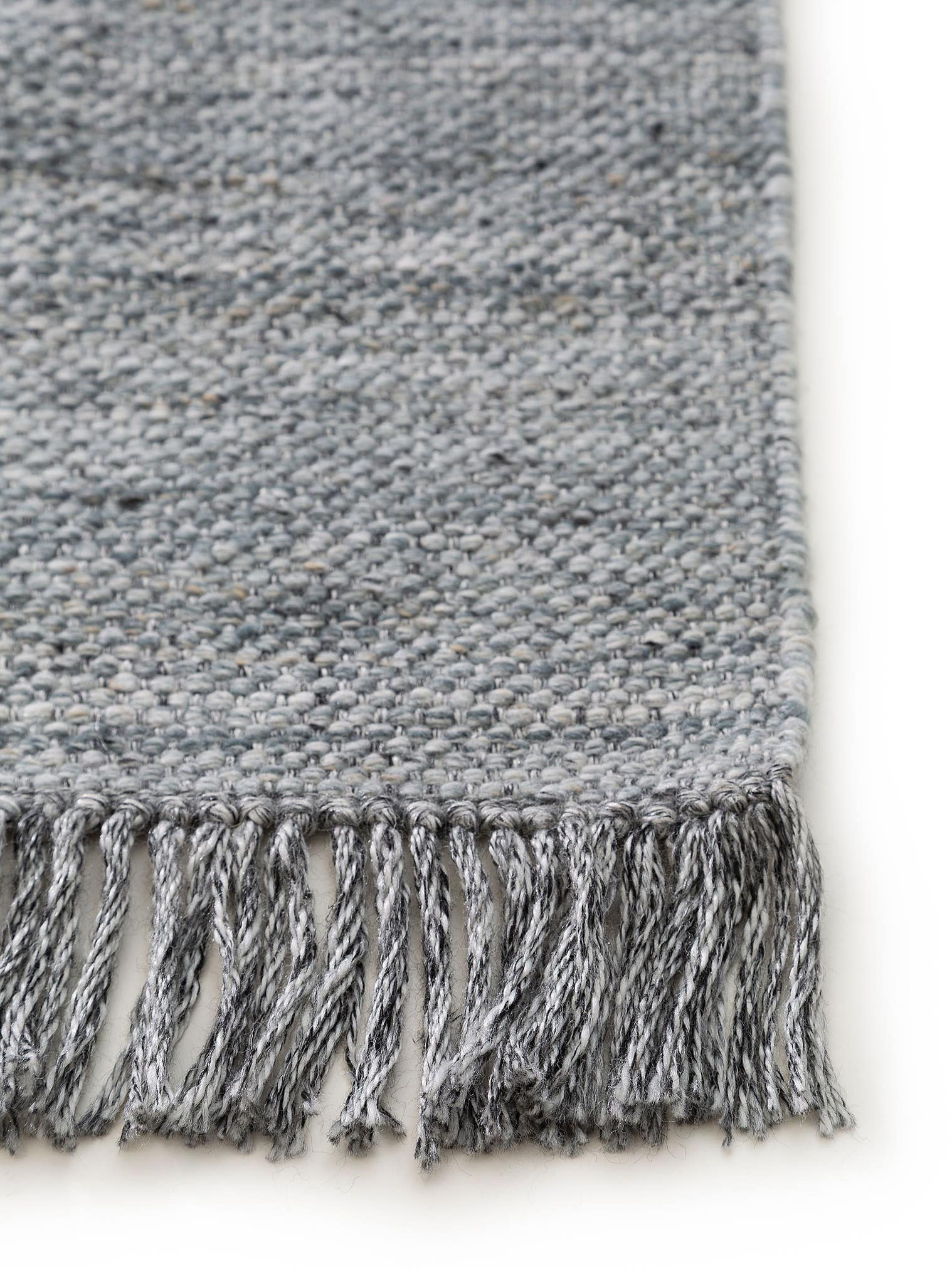 Teppich aus 100% Polyester (recyceltes PET) in Grau mit bis 5 mm hohem Flor von benuta Pure