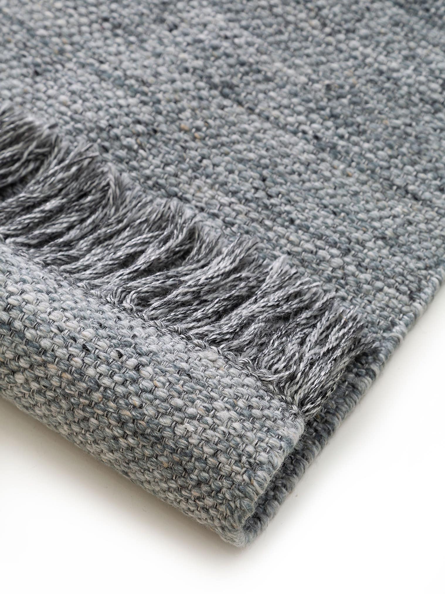 Teppich aus 100% Polyester (recyceltes PET) in Grau mit bis 5 mm hohem Flor von benuta Pure