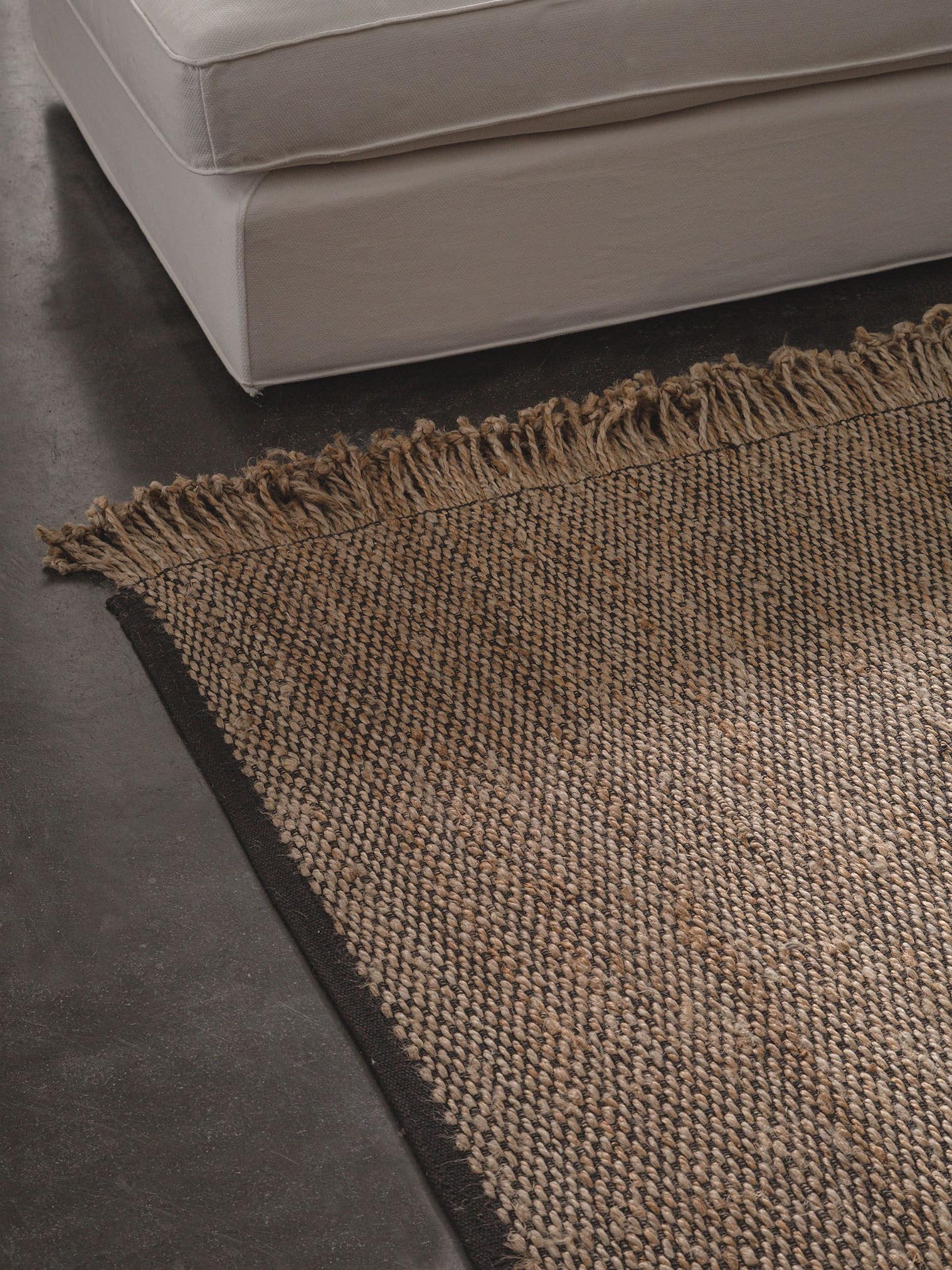 Teppich aus 90% Jute, 10% Baumwolle in Beige mit bis 5 mm hohem Flor von benuta