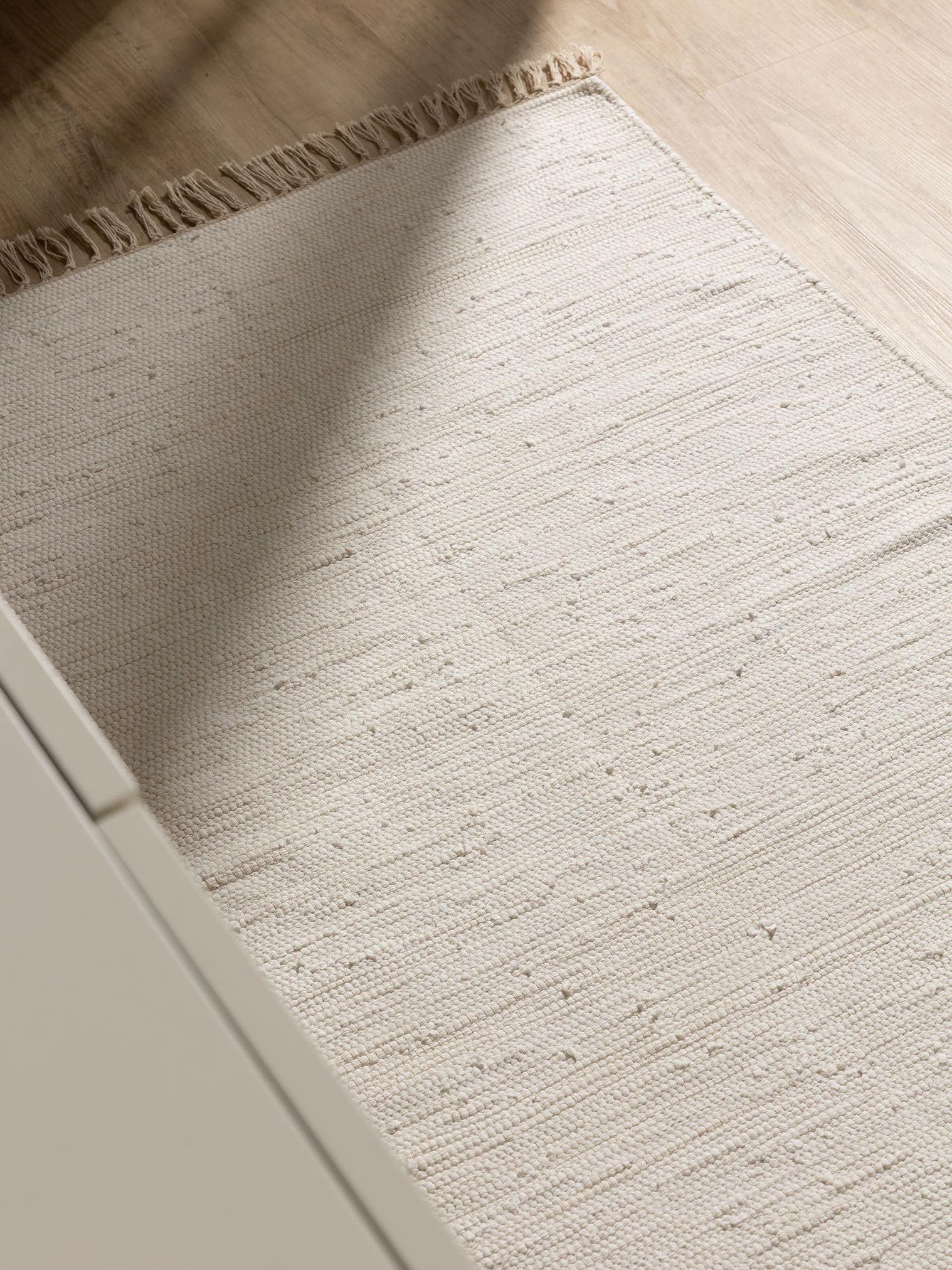 Rug made of 100% Cotton (recycled) in White with a 1- 5 mm high pile by benuta Basic