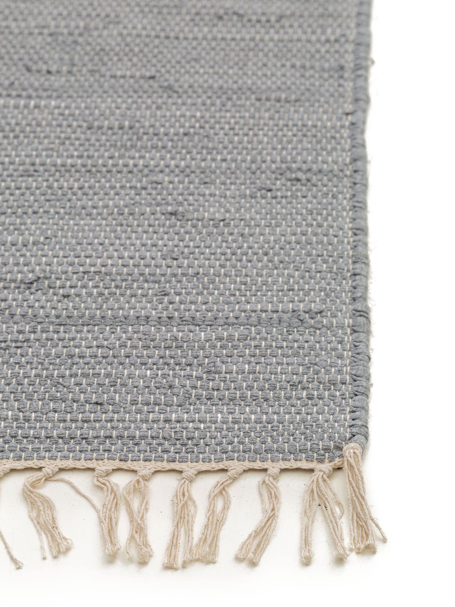 Rug made of 100% Cotton (recycled) in Grey with a 1- 5 mm high pile by benuta Pop