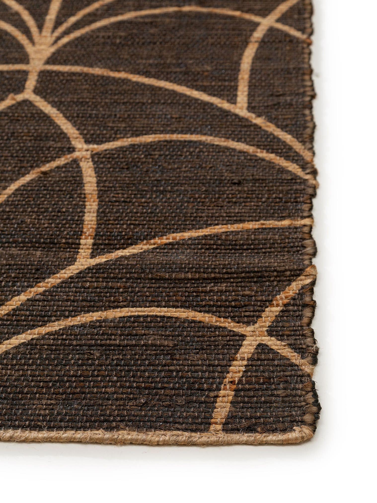 Rug made of 100% Jute in Brown with a 1- 5 mm high pile by benuta