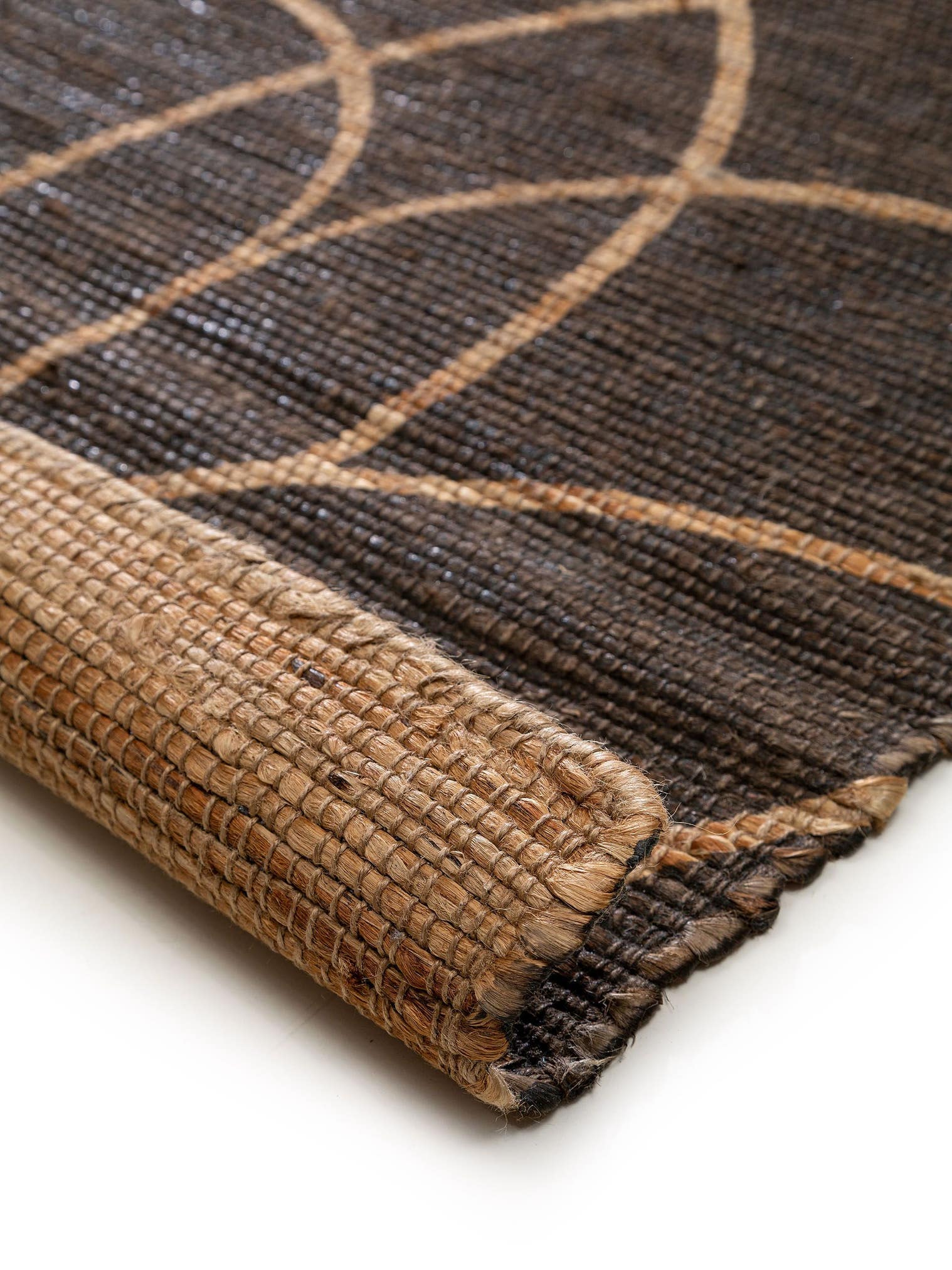 Rug made of 100% Jute in Brown with a 1- 5 mm high pile by benuta