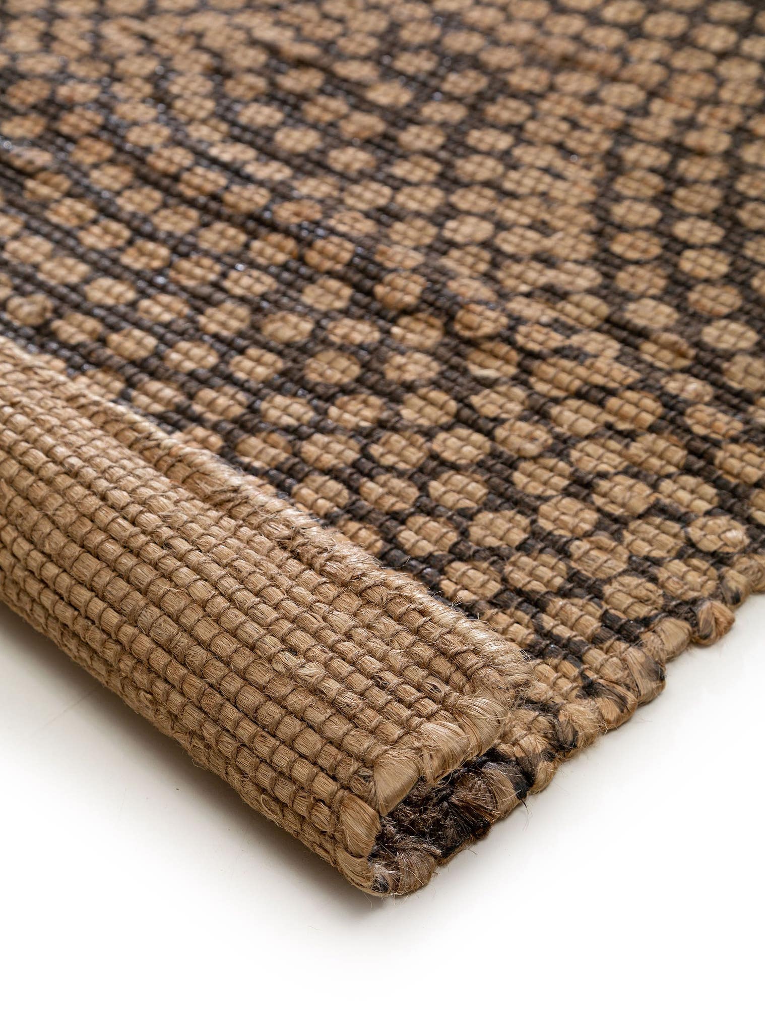 Teppich aus 100% Jute in Beige mit bis 5 mm hohem Flor von benuta Pure