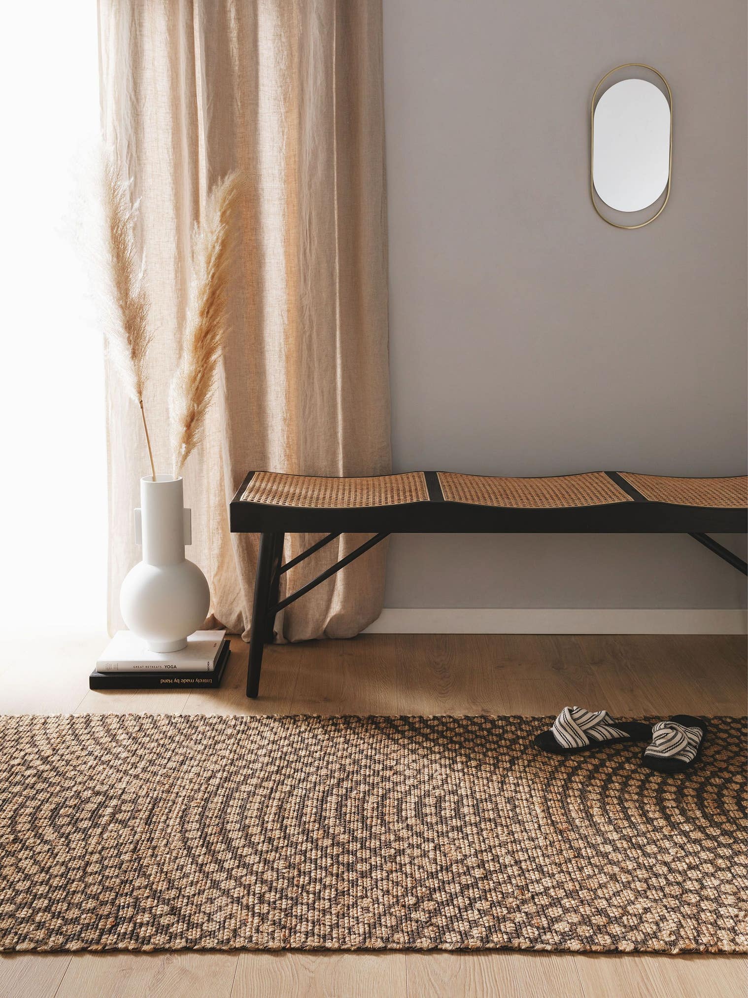 Teppich aus 100% Jute in Beige mit bis 5 mm hohem Flor von benuta Pure