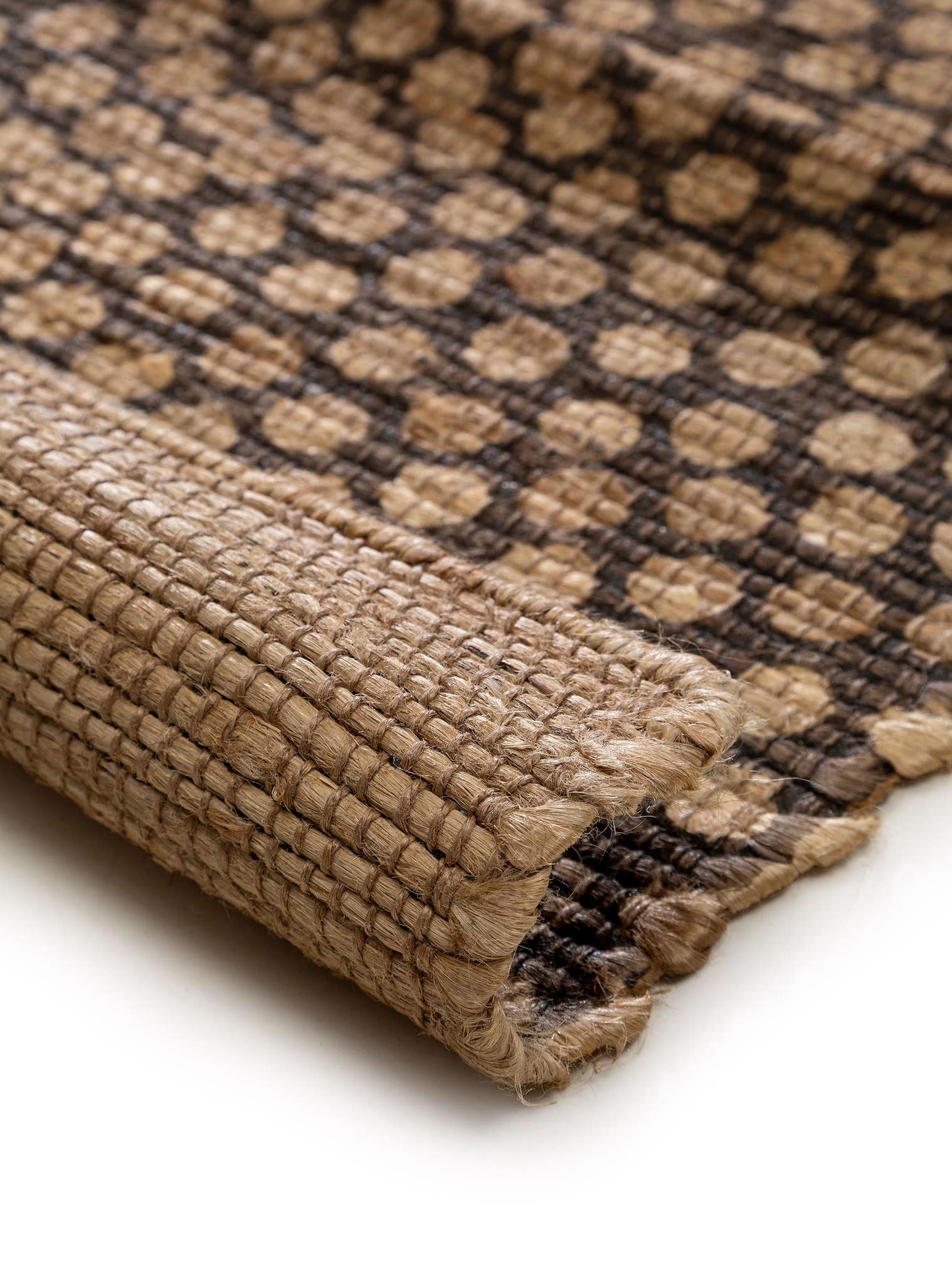 Teppich aus 100% Jute in Beige mit bis 5 mm hohem Flor von benuta Pure