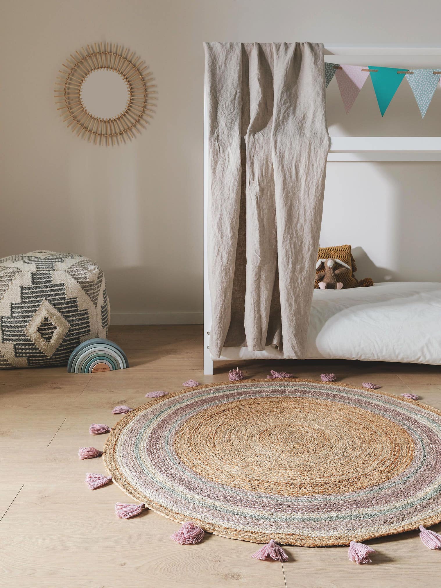 Teppich aus 100% Jute in Multicolor mit bis 5 mm hohem Flor von Lytte