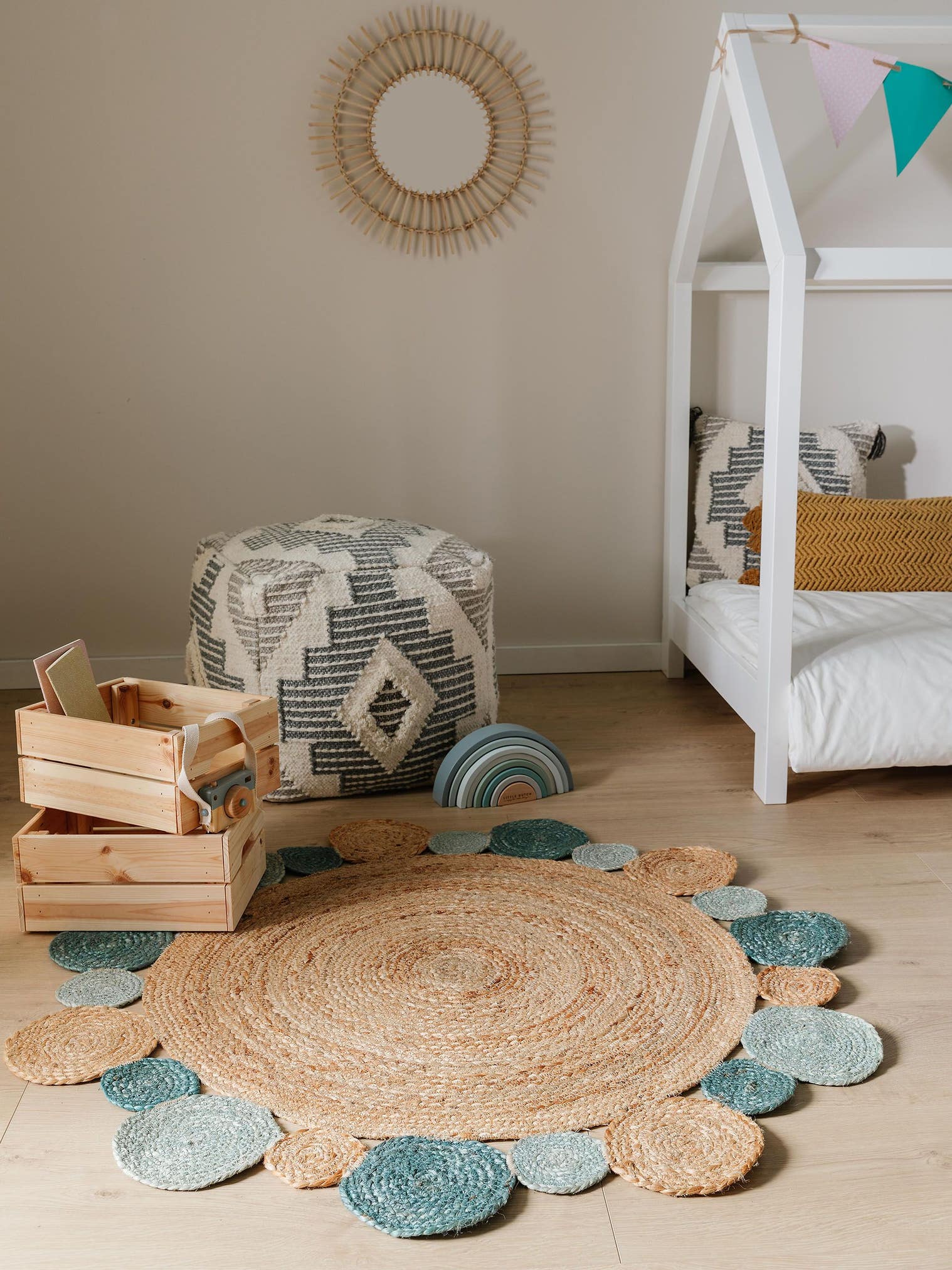 Tapis en 100% Jute en Turquoise avec une pile de 1- 5 mm de hauteur de Lytte