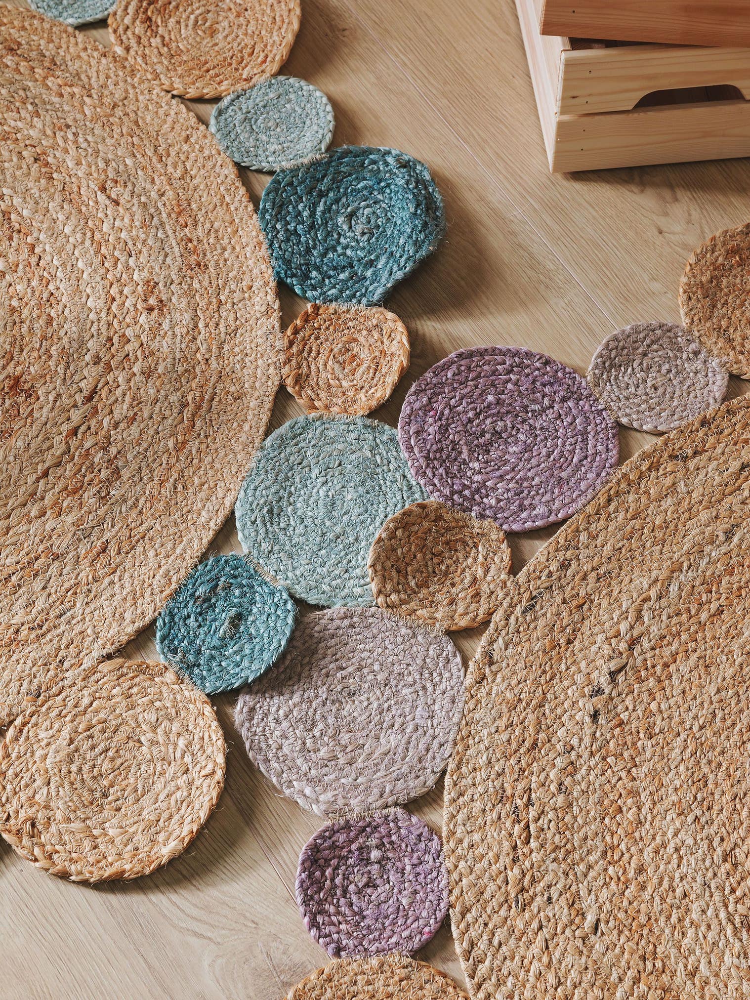 Tapis en 100% Jute en Turquoise avec une pile de 1- 5 mm de hauteur de Lytte