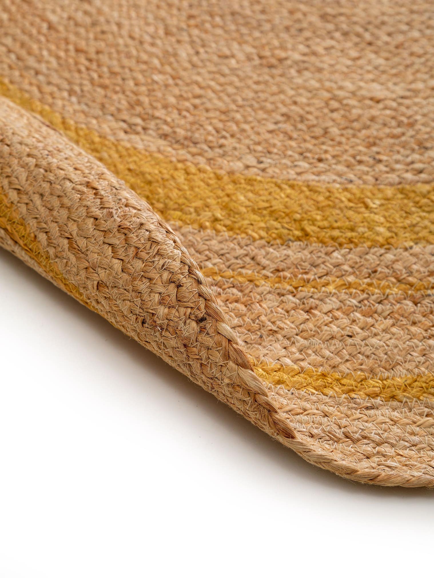Teppich aus 100% Jute in Gelb mit bis 5 mm hohem Flor von benuta Pure