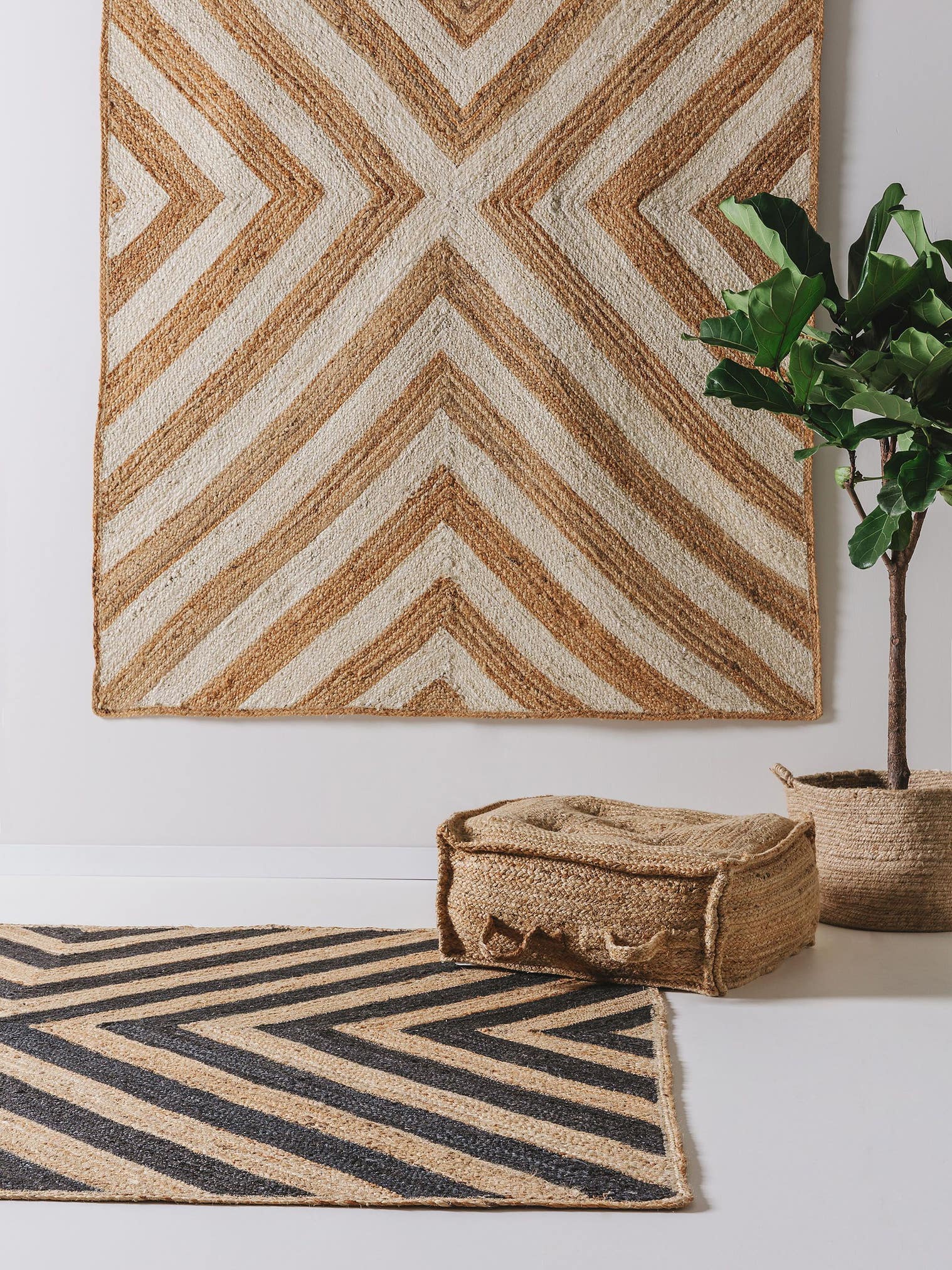 Rug made of 100% Jute in White with a 1- 5 mm high pile by benuta Pop