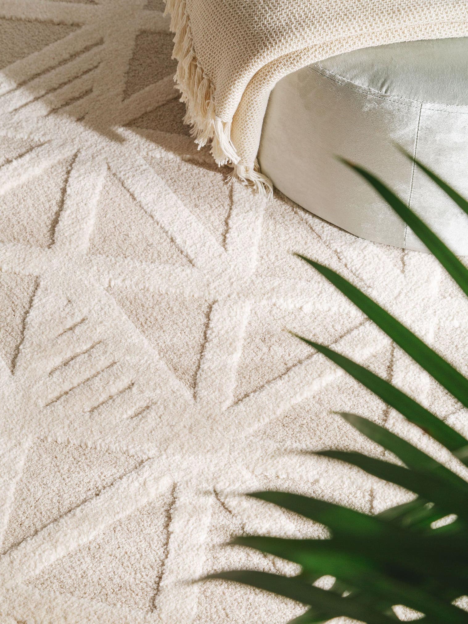 Rug made of 60% Polypropylene, 40% Polyester in Beige with a 11 - 20 mm high pile by benuta Nest