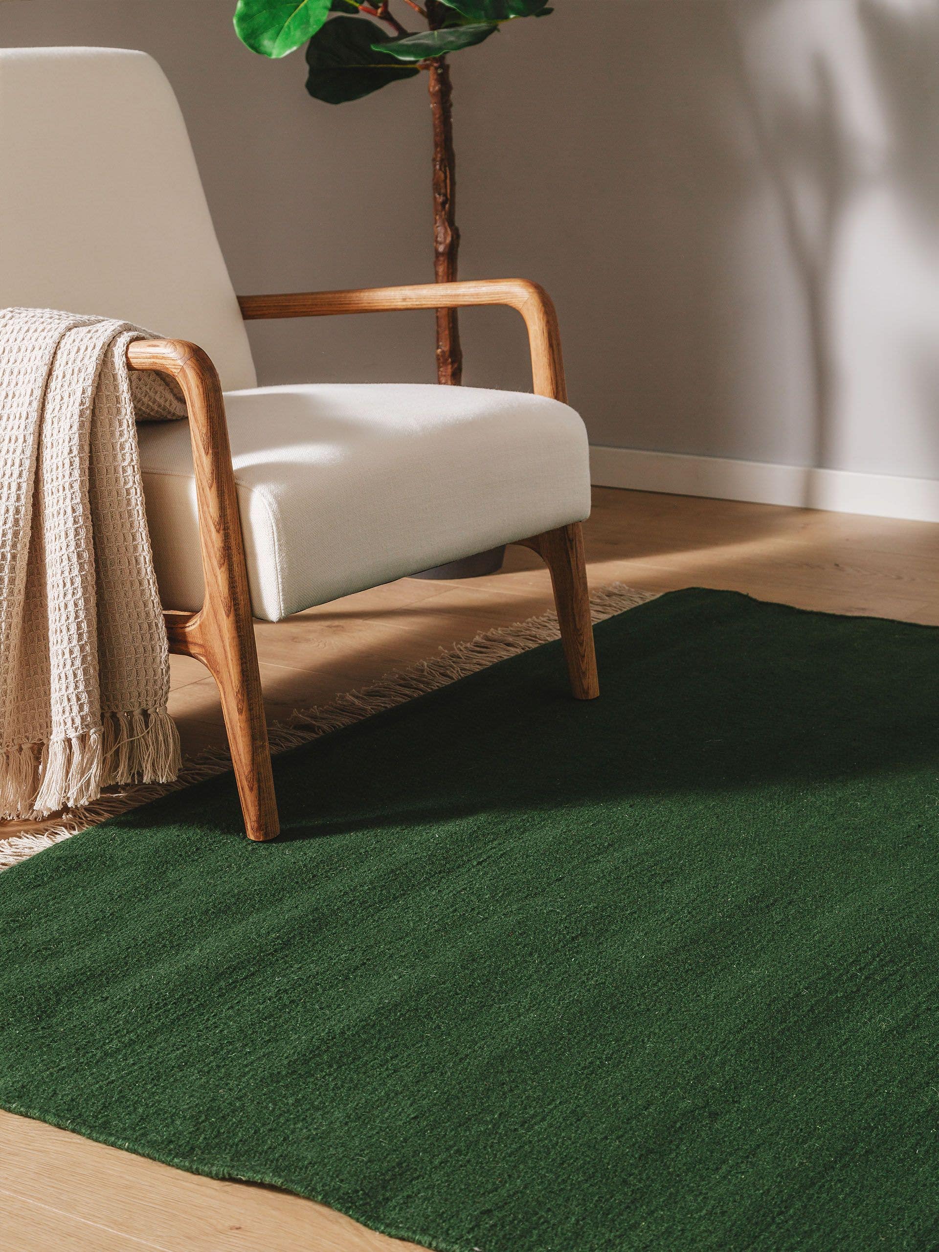 Alfombra de 80% lana, 20% algodón en Verde con un pelo de {{Placeholder_Pile Height}} de altura de benuta Pop