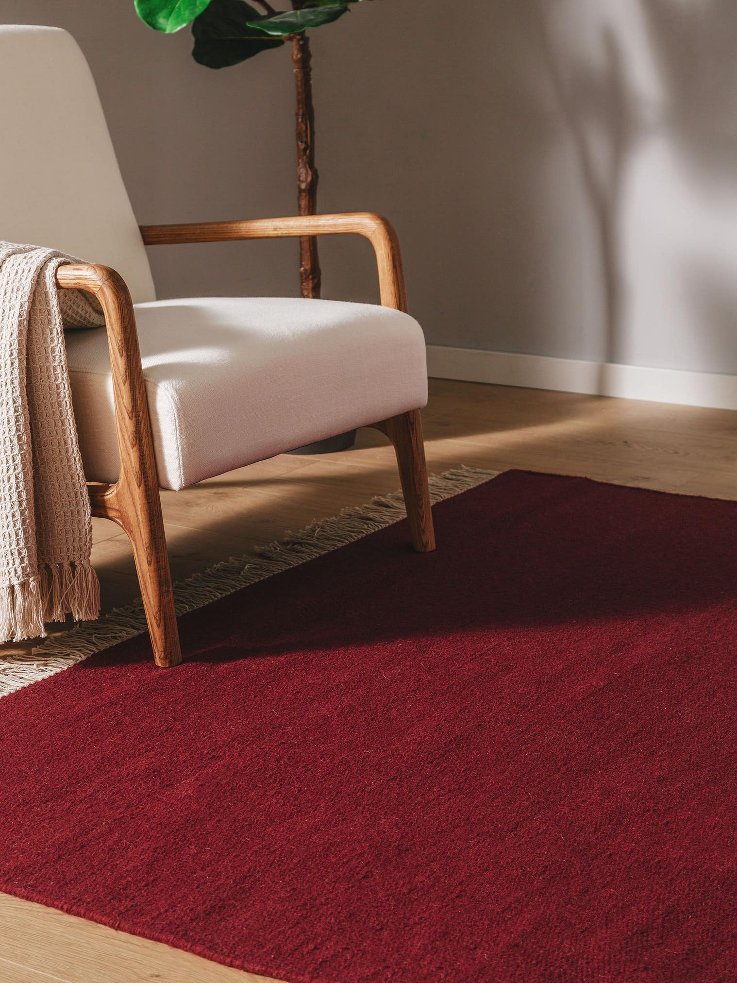 Alfombra de 80% lana, 20% algodón en Rojo con un pelo de {{Placeholder_Pile Height}} de altura de benuta Pop