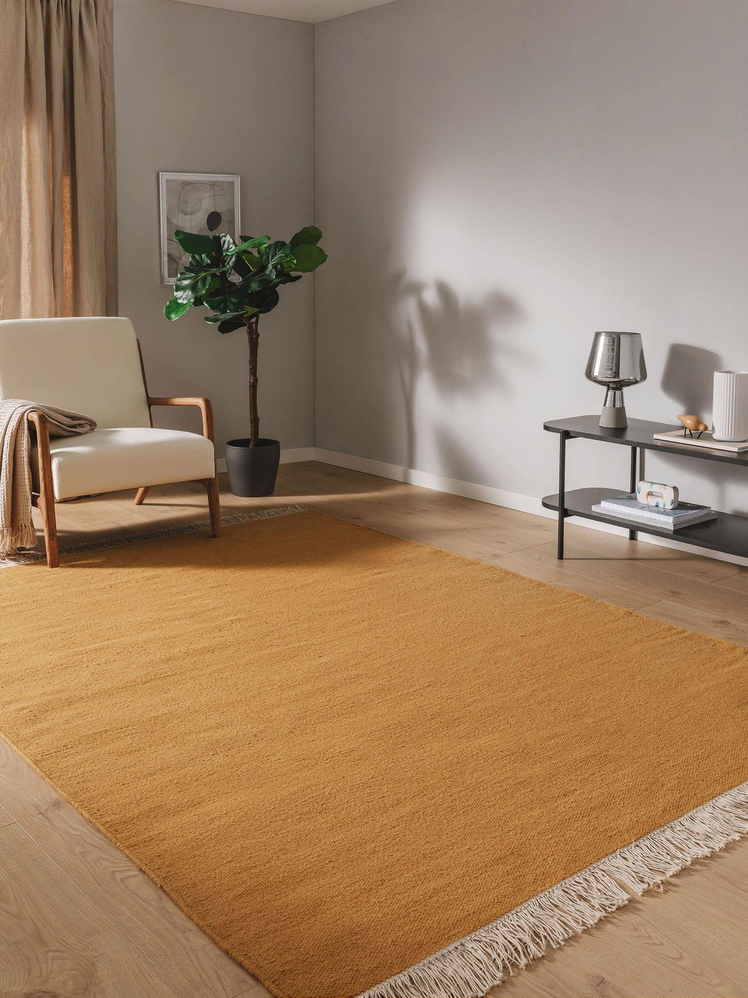 Rug made of 80% wool, 20% cotton in Yellow with a 1- 5 mm high pile by benuta Pop
